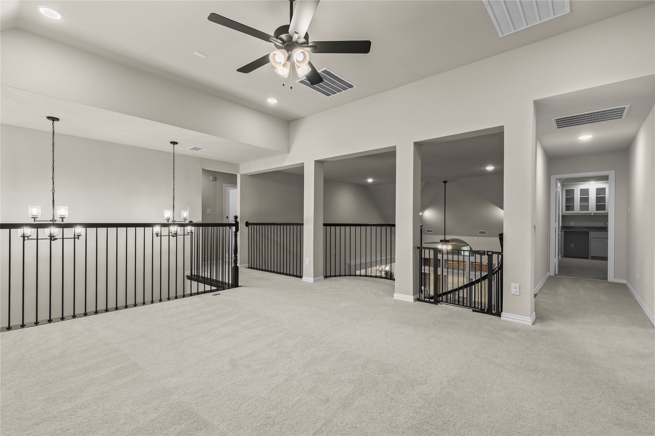 14892 Hometown Drive