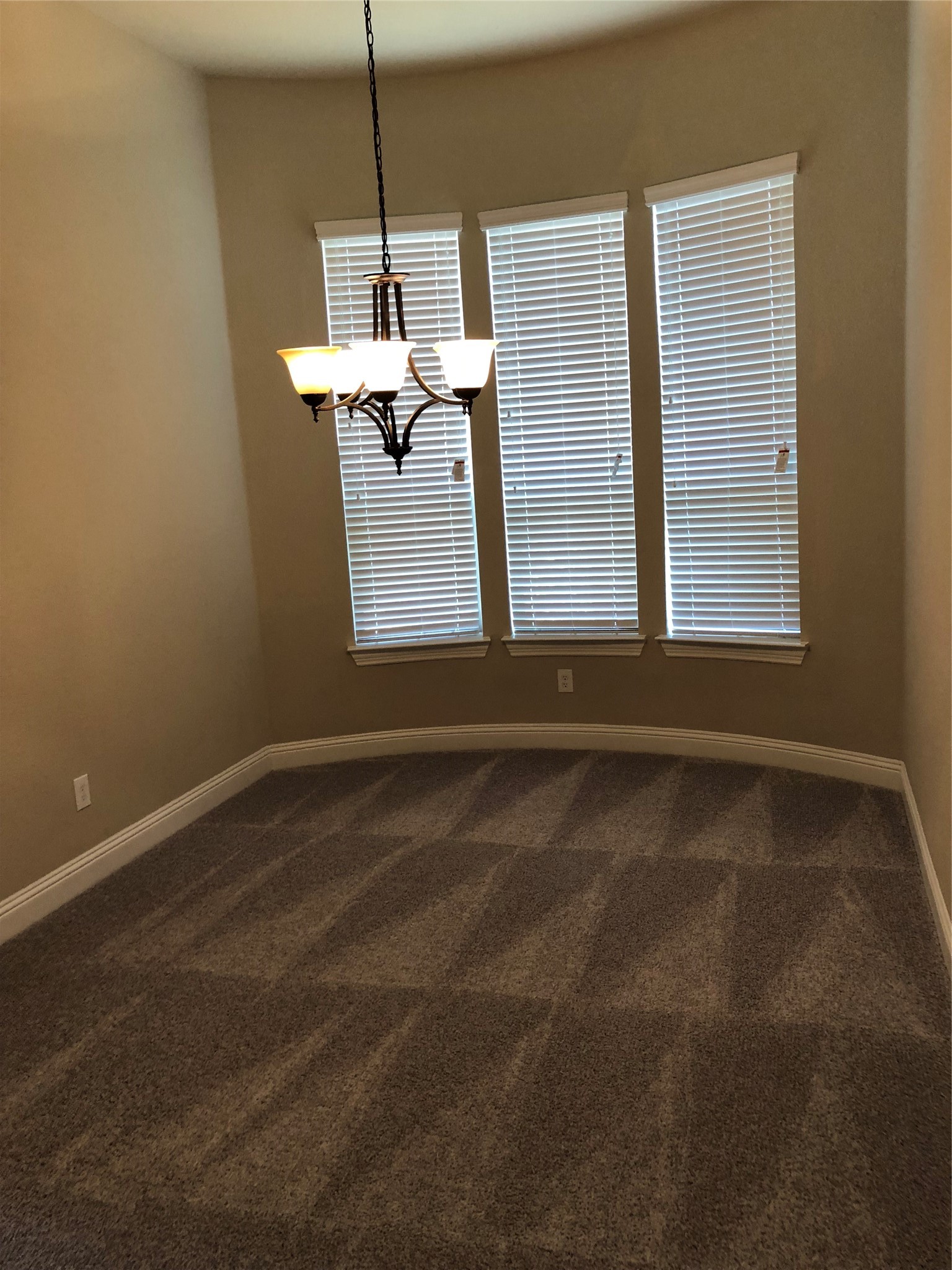 1213 Nimitz Lane