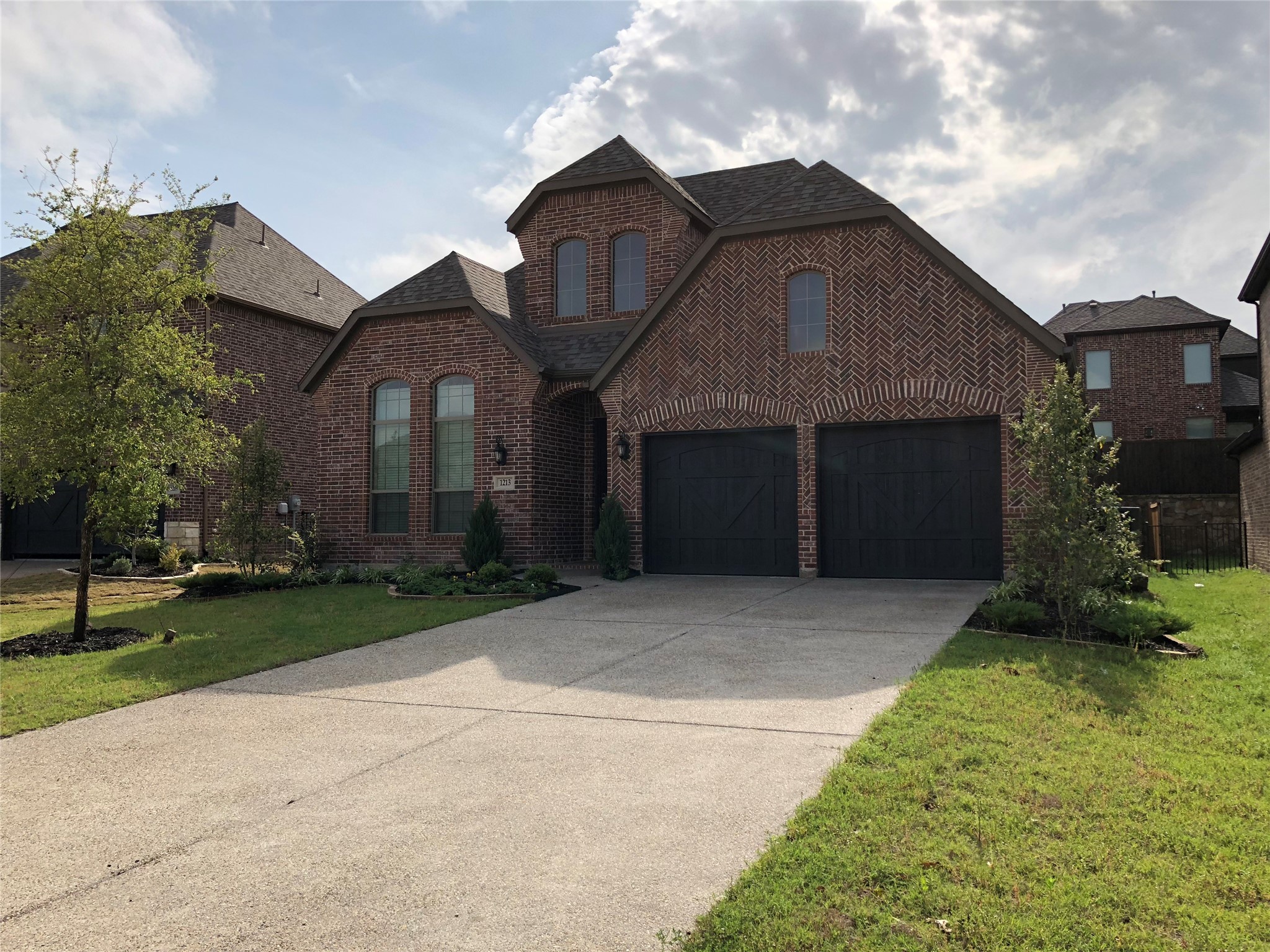 1213 Nimitz Lane