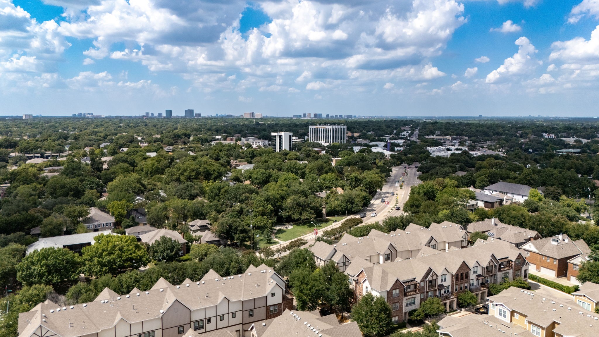 1600 Abrams Road 45
