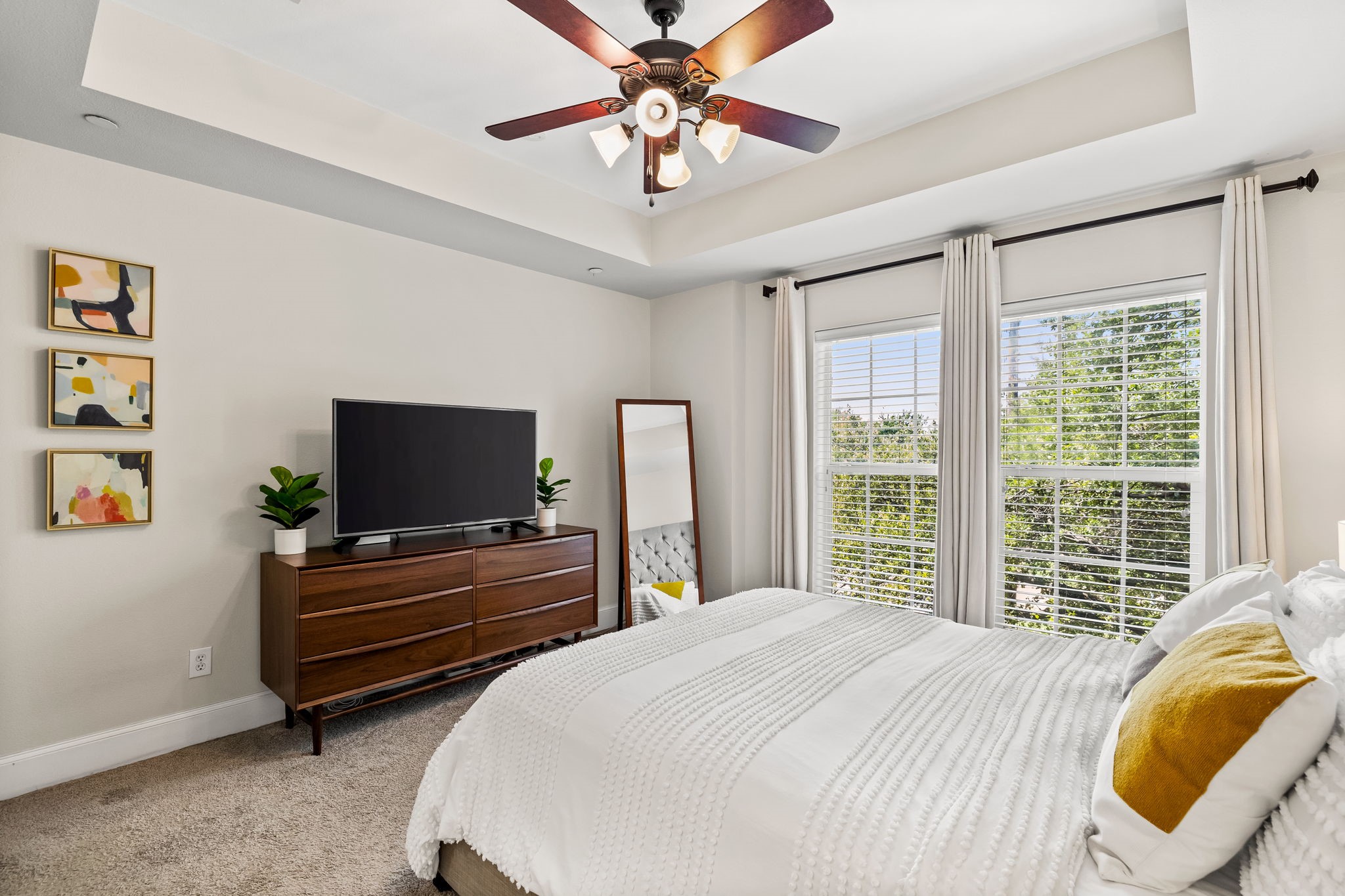 1600 Abrams Road 45