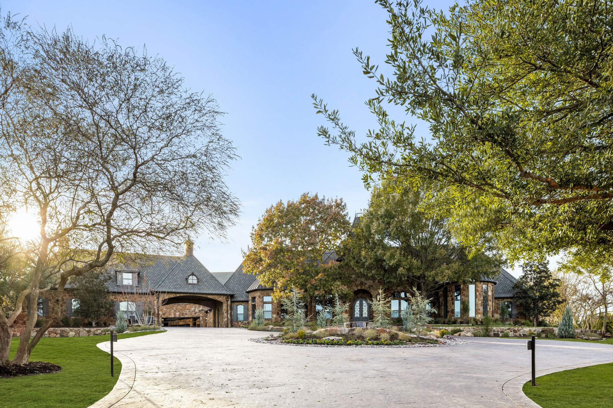 2656 Twelve Oaks Lane