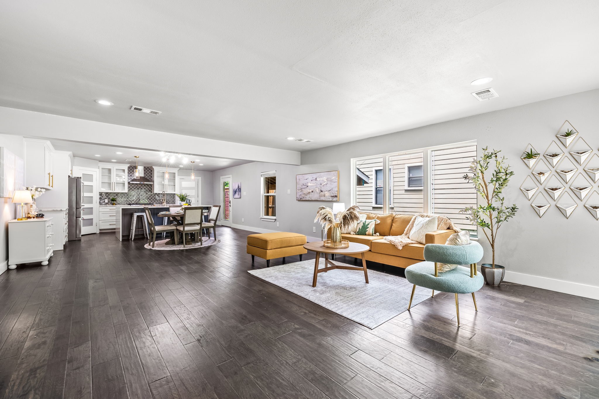 8911 Diceman Drive