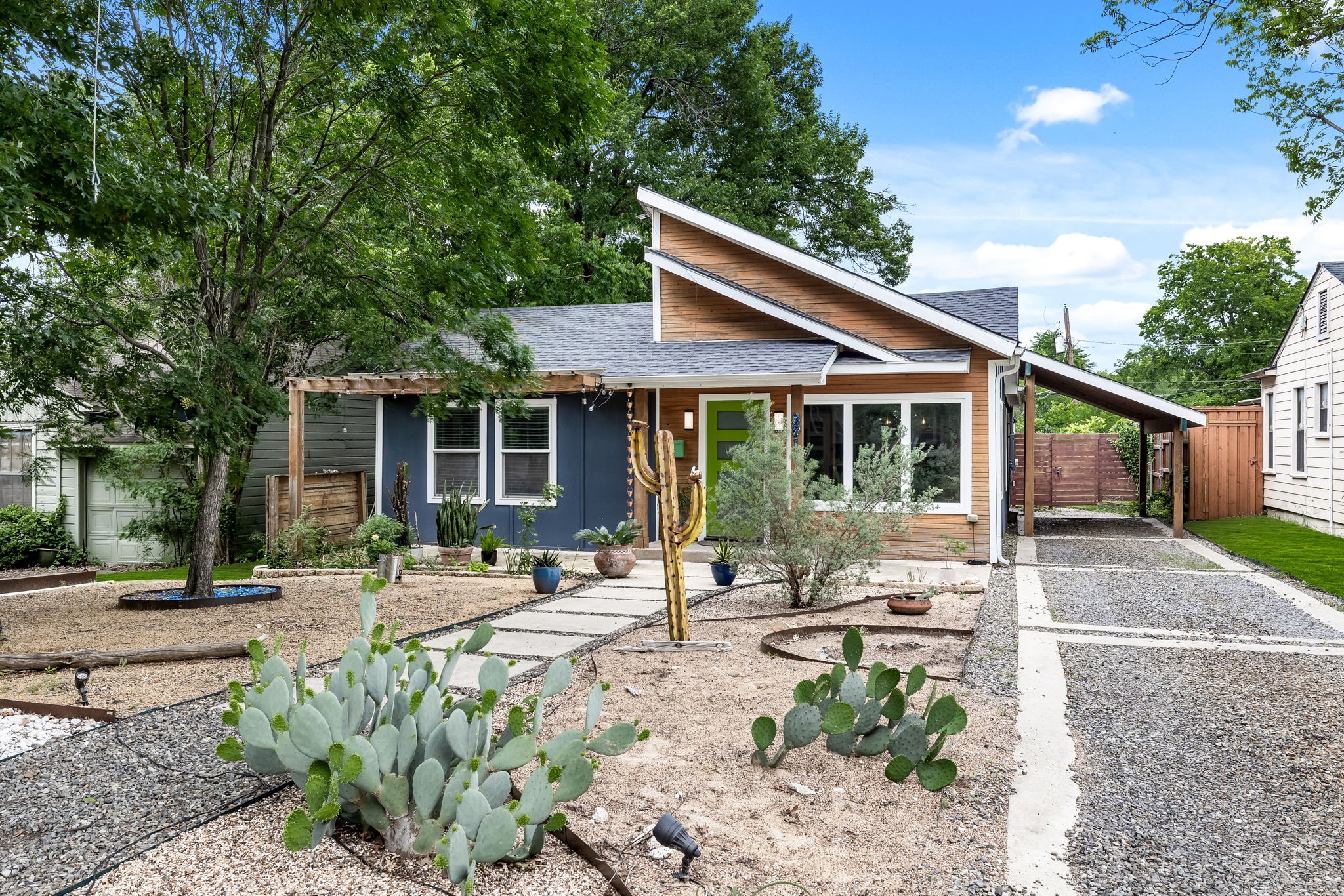 8911 Diceman Drive