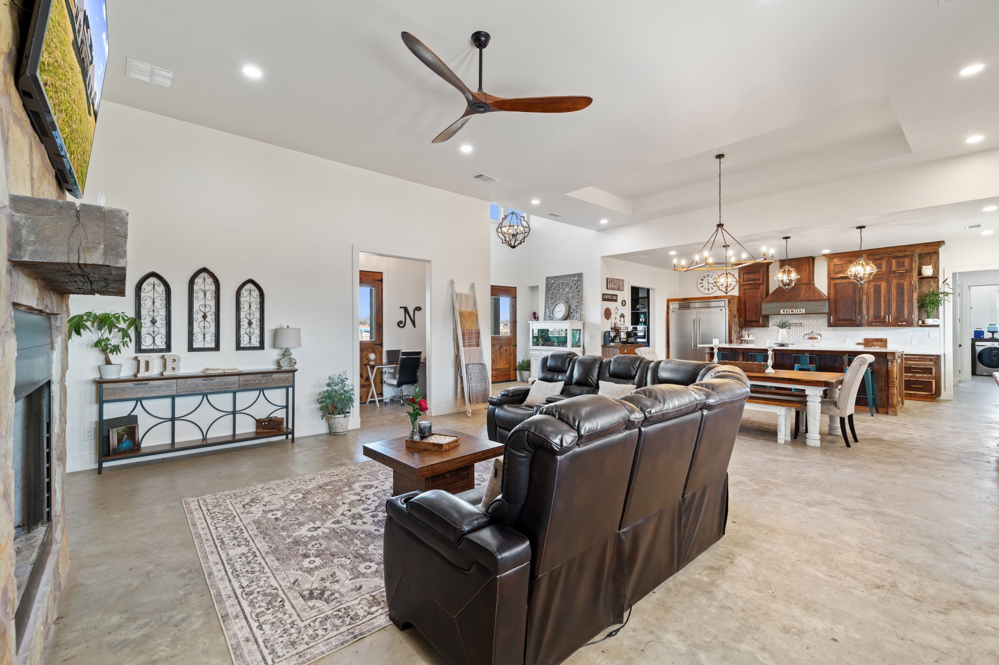 14346 Quail Lane