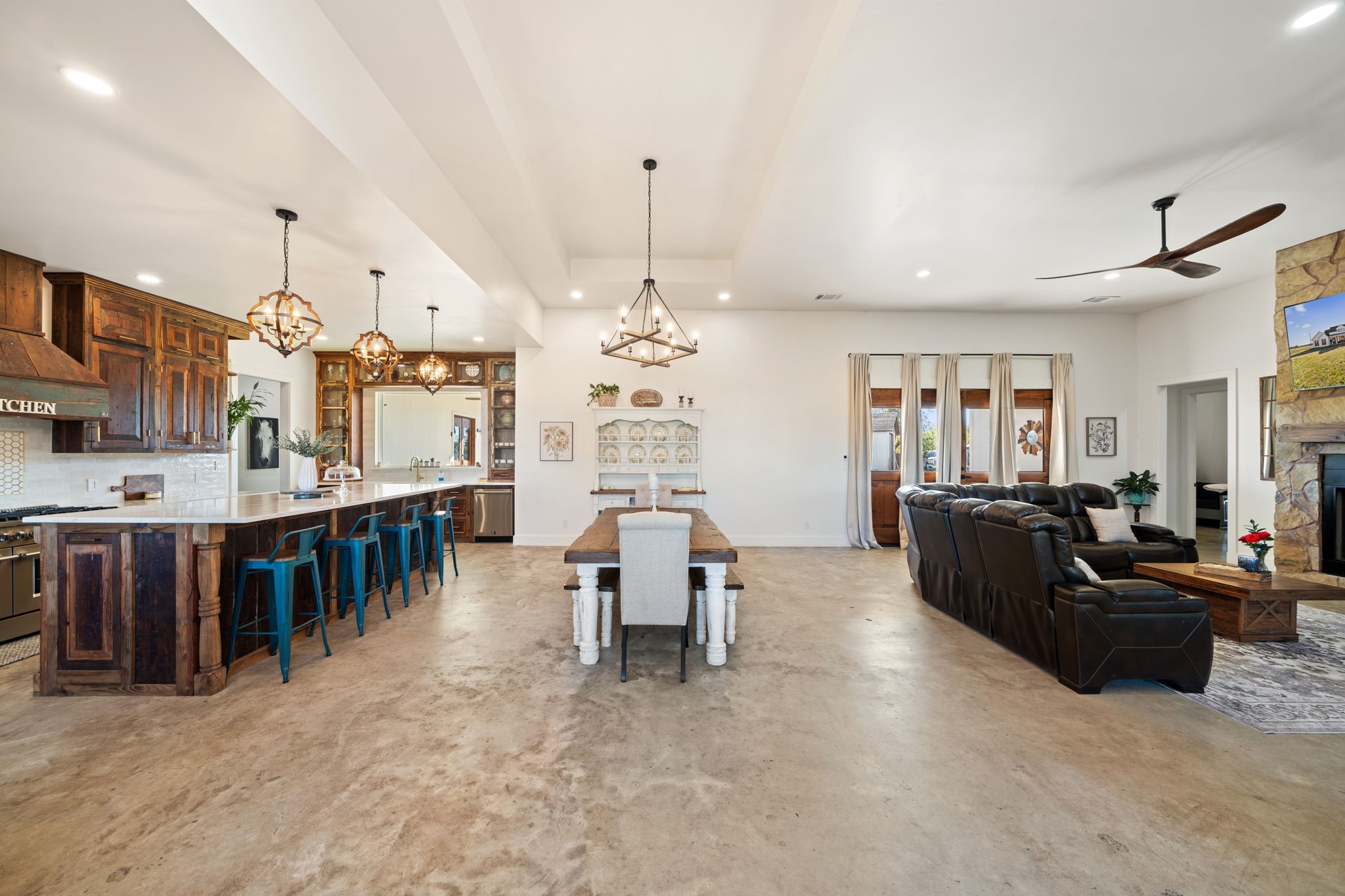 14346 Quail Lane