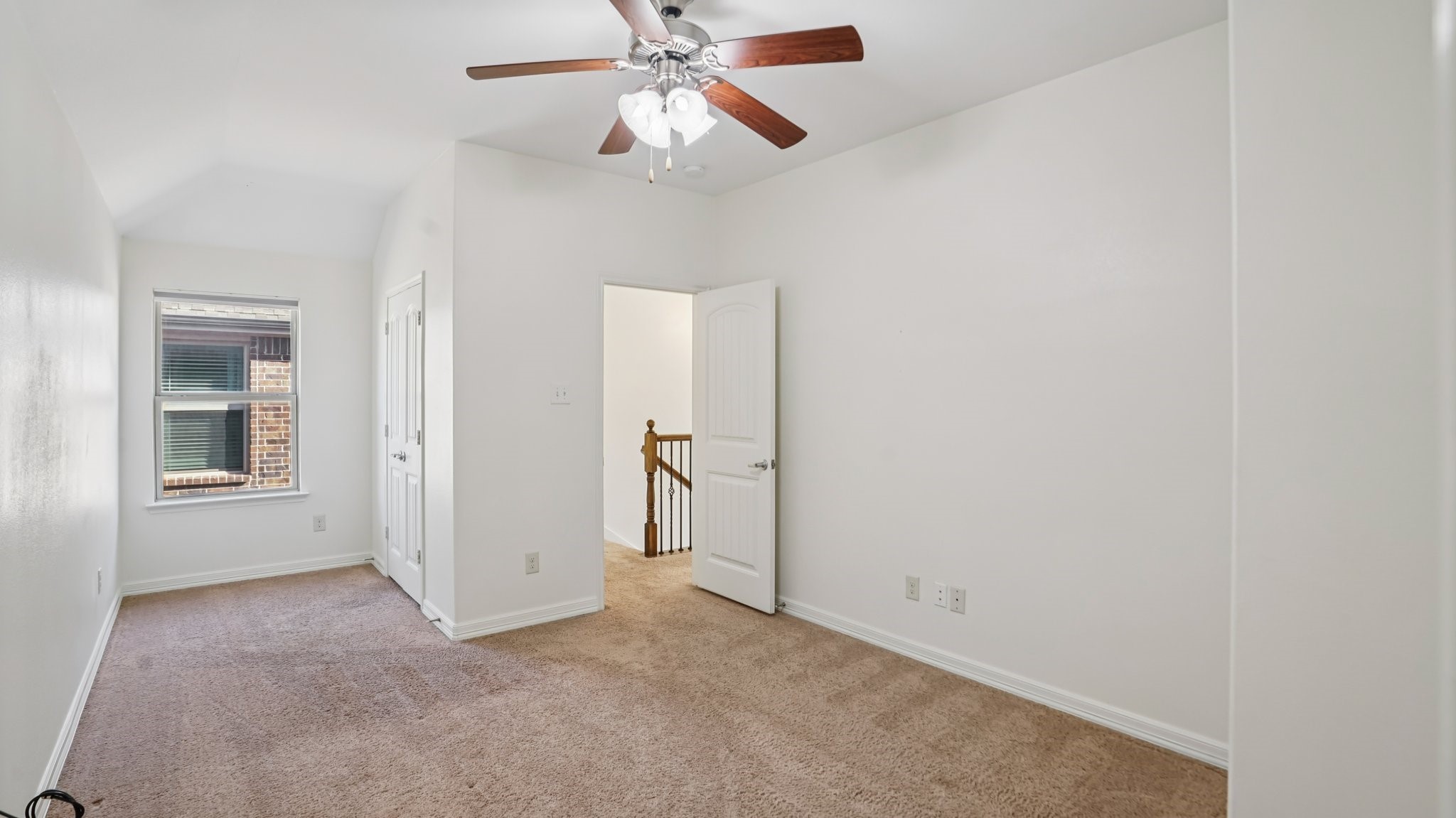 9904 Copperhead Lane