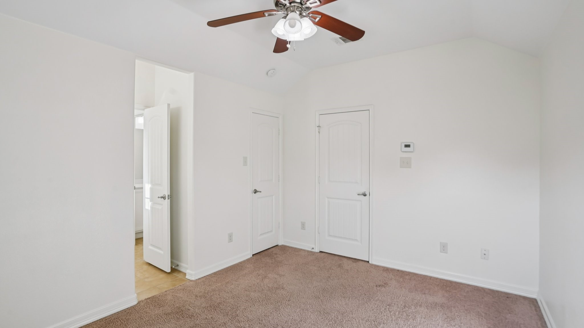 9904 Copperhead Lane