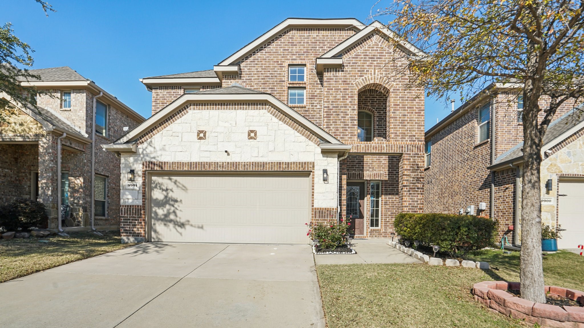 9904 Copperhead Lane