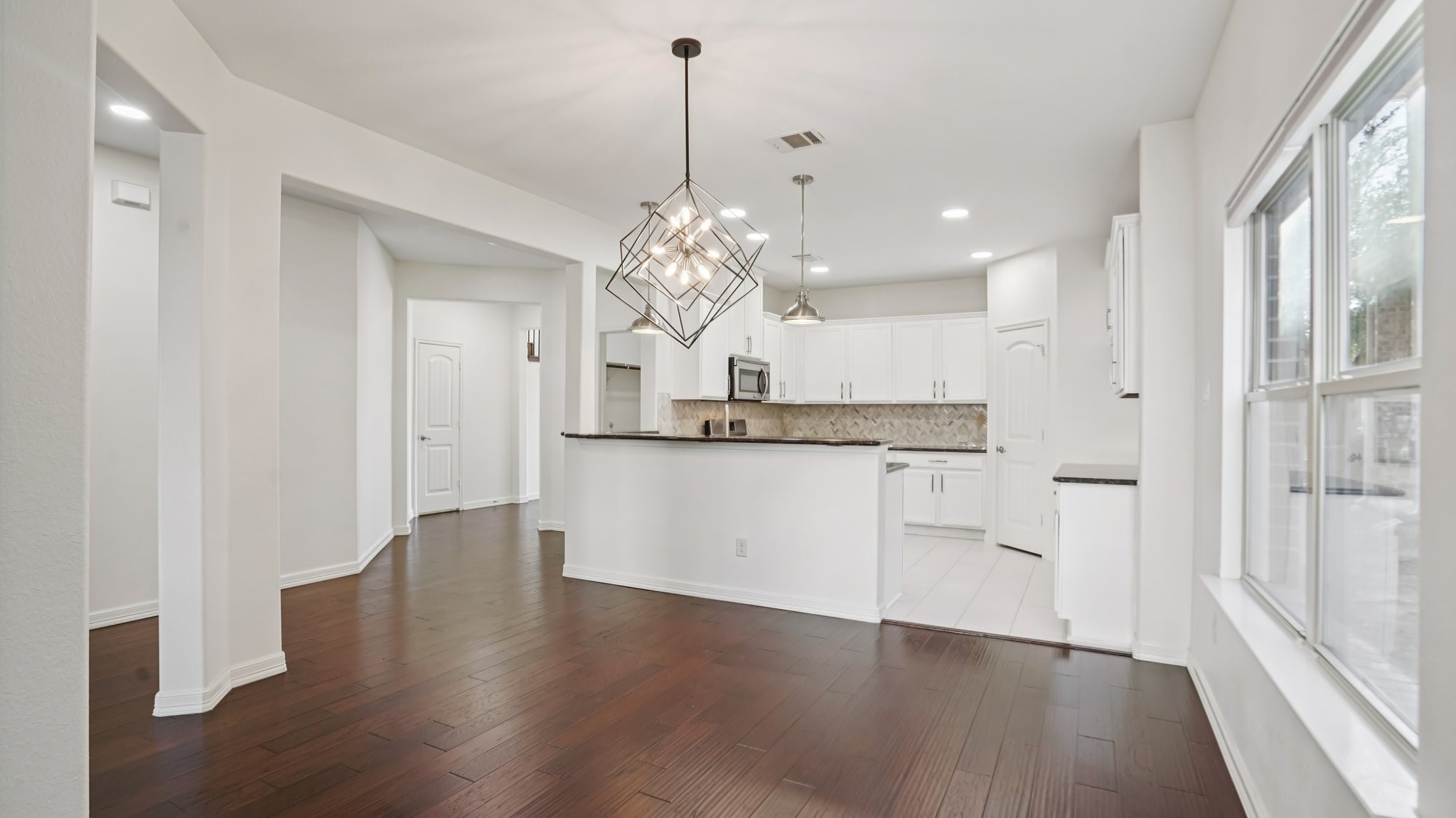 9904 Copperhead Lane