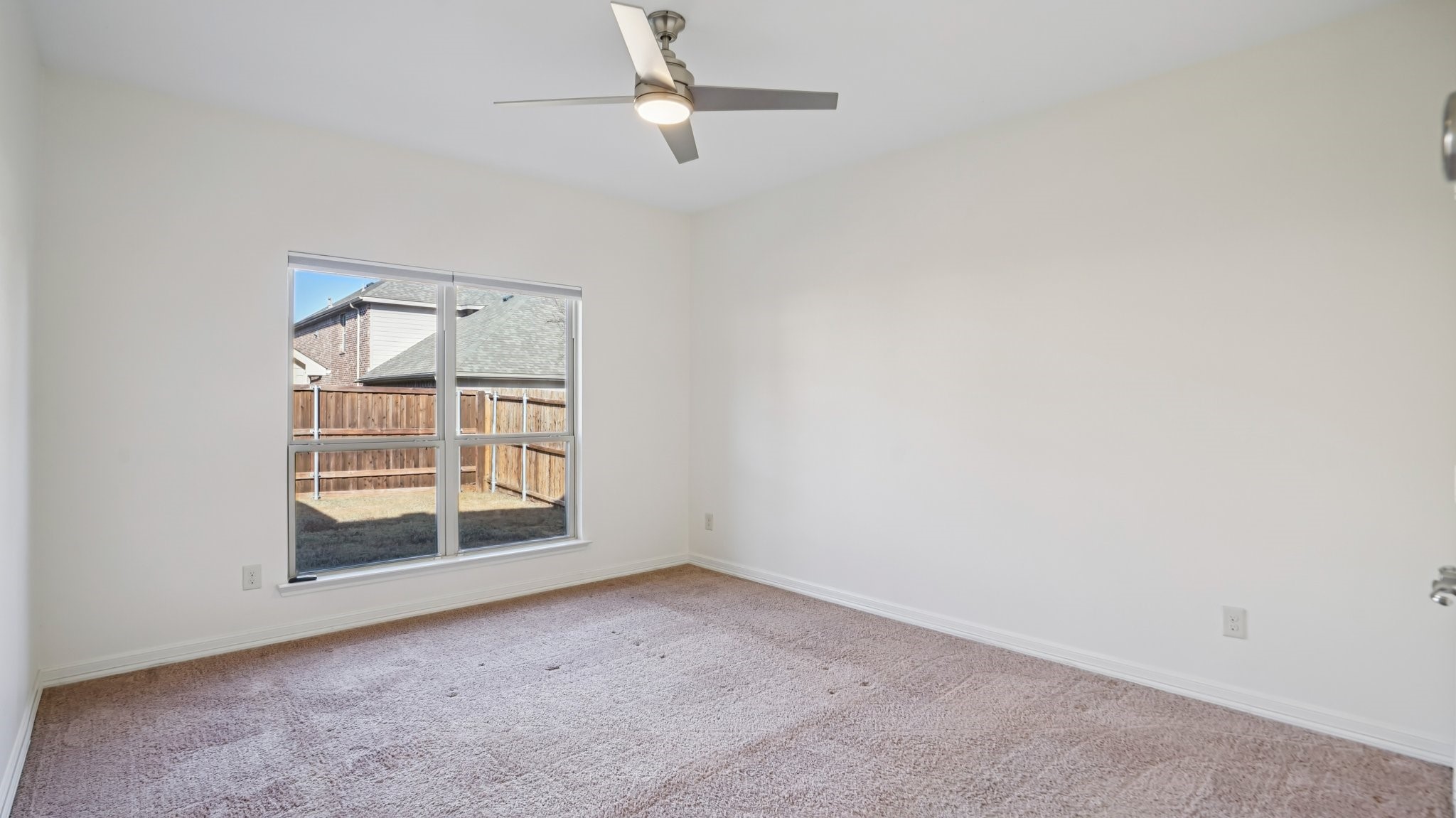 9904 Copperhead Lane