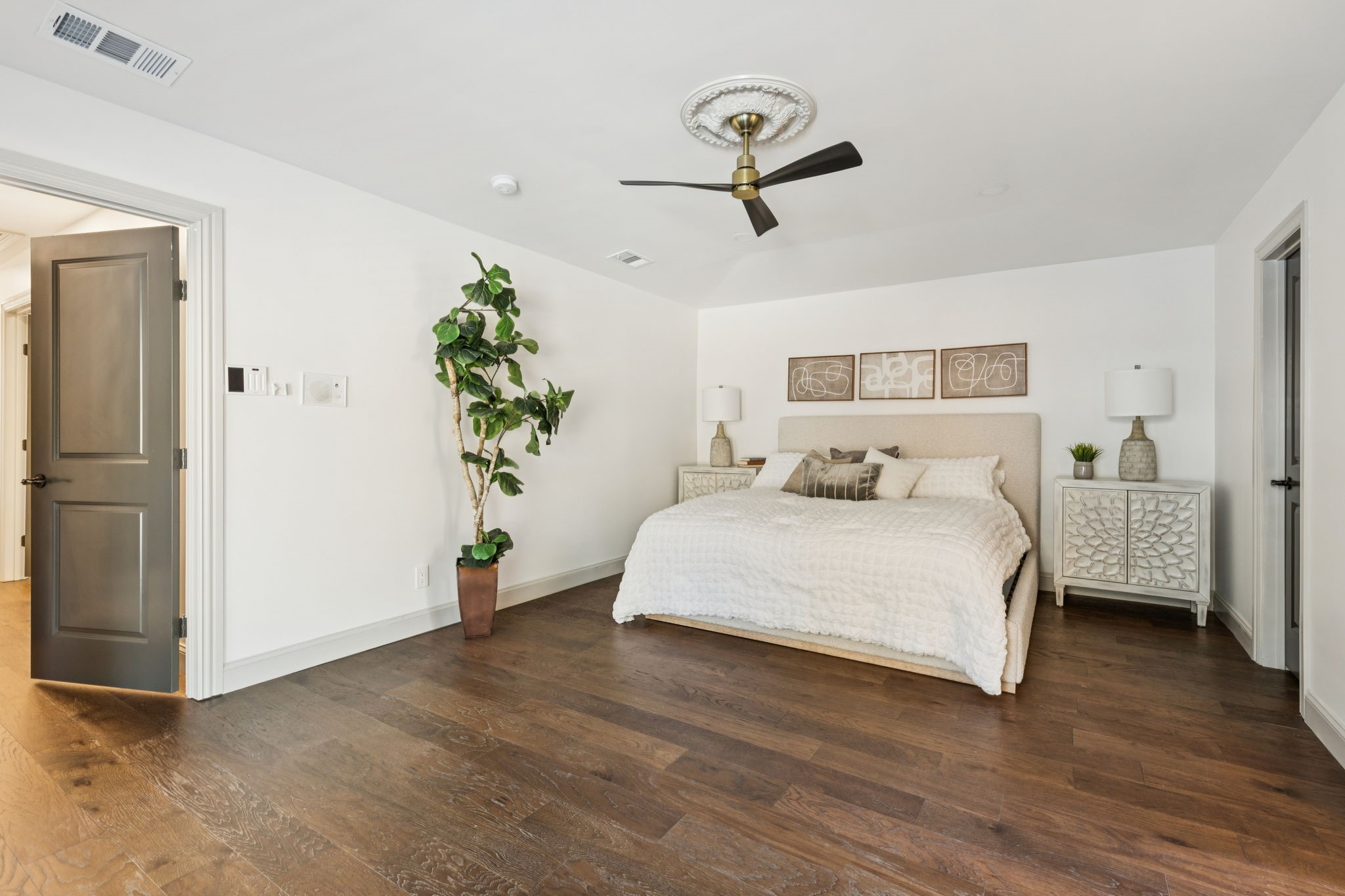 11023 Marsh Lane