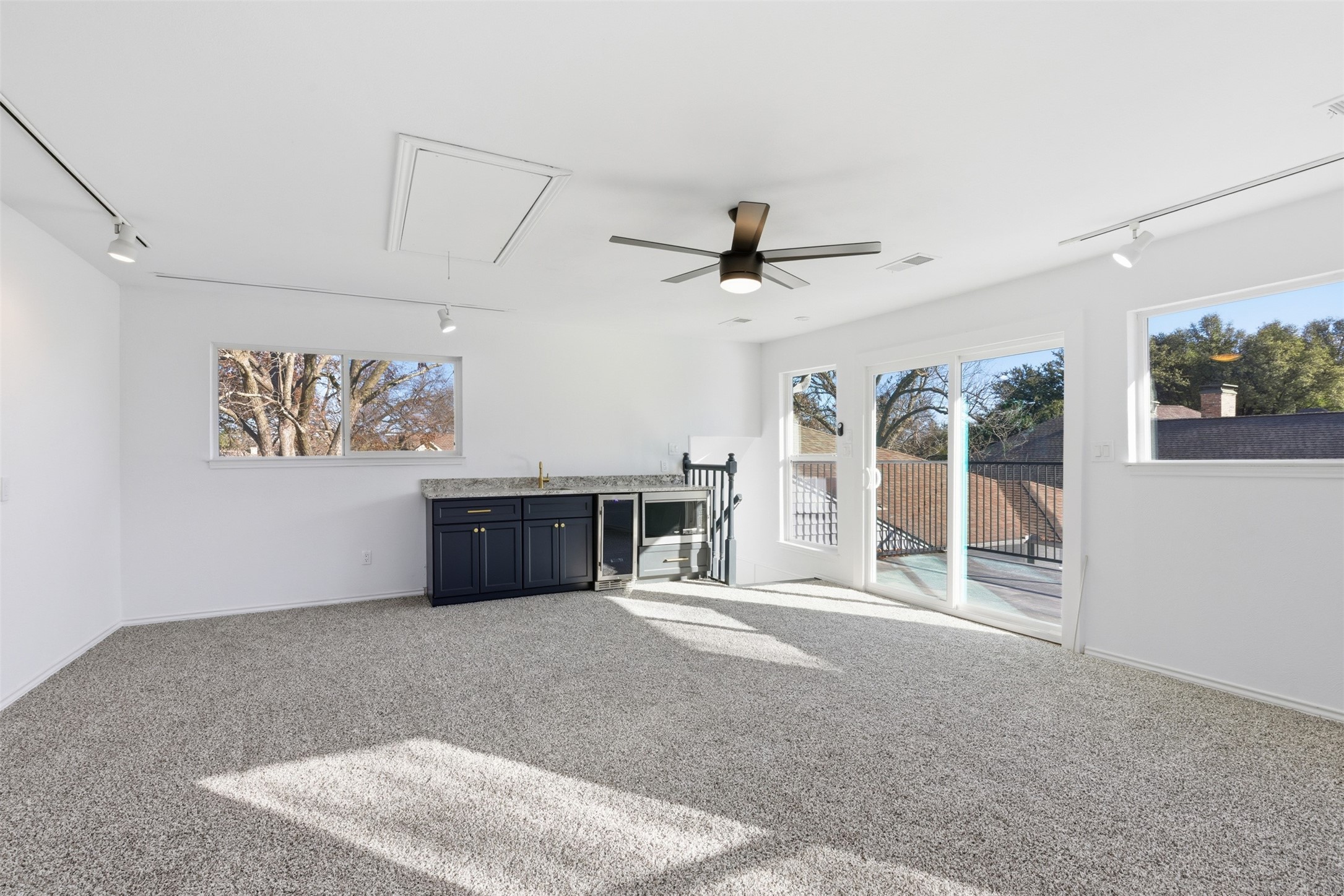 2520 Evans Drive