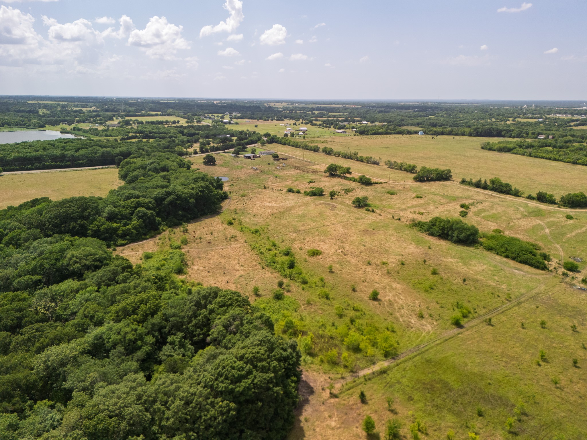 TBD 28 Acres FM 1752