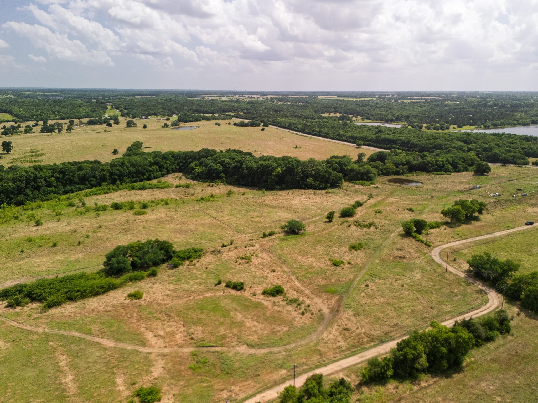 TBD 28 Acres FM 1752