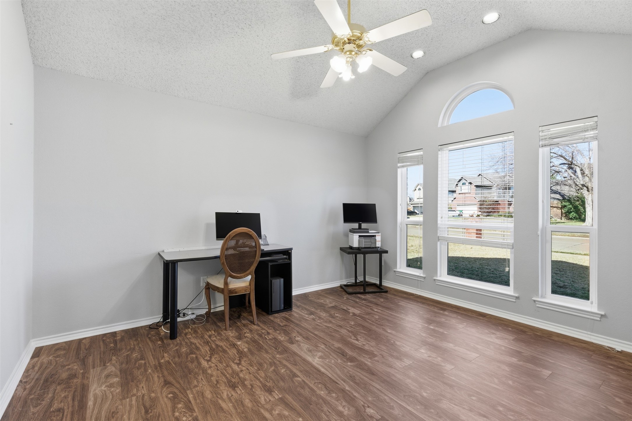 1133 Seminole Trail