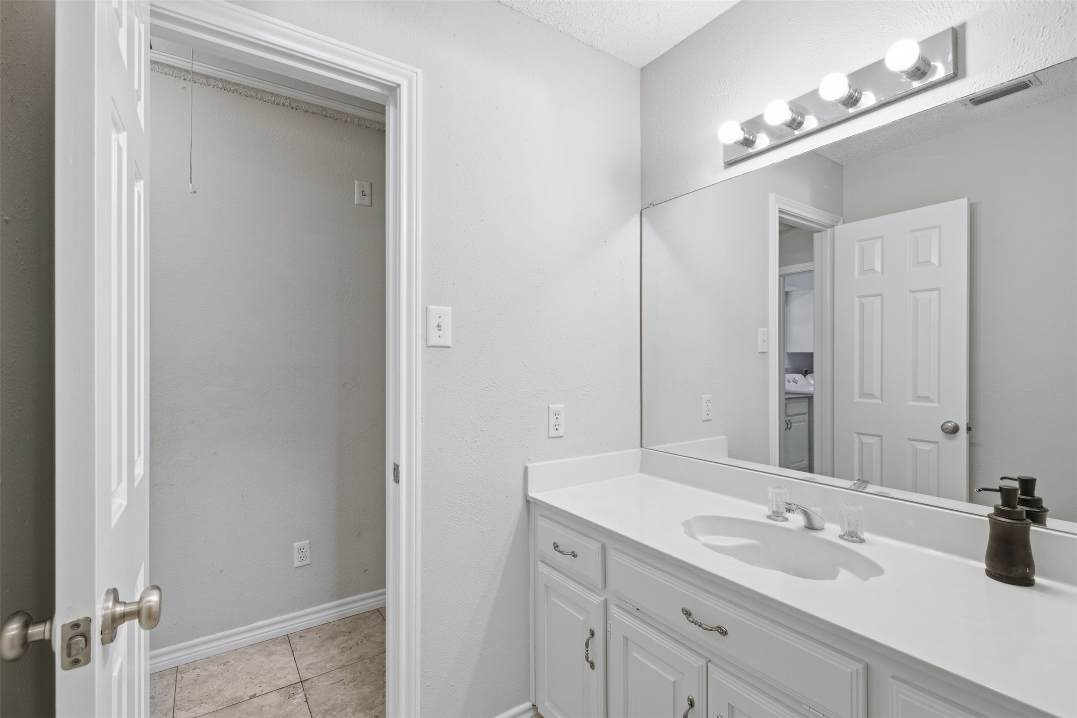 1133 Seminole Trail