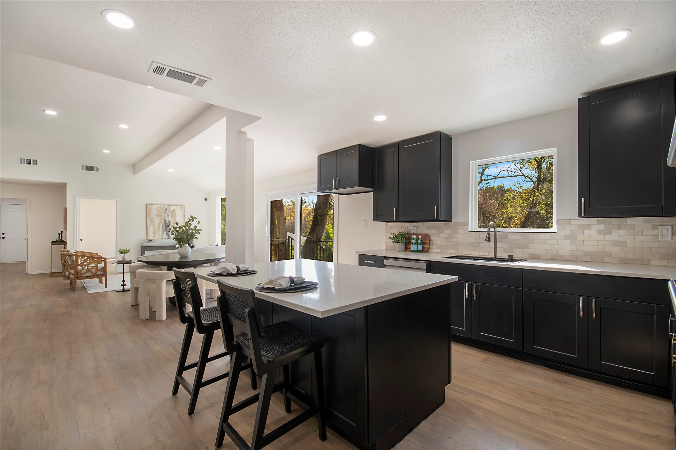 2510 Gladiolus Lane