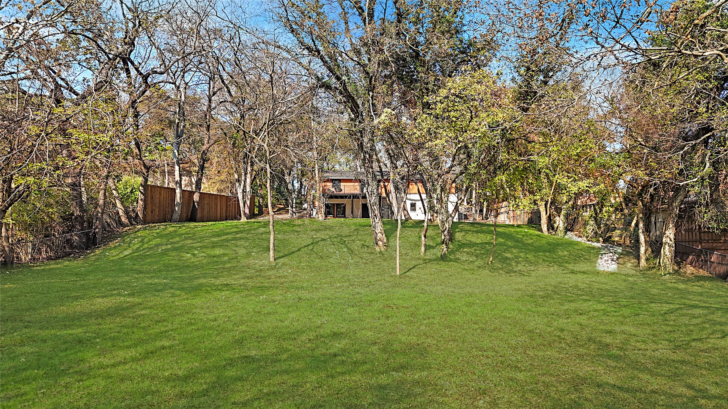 2510 Gladiolus Lane