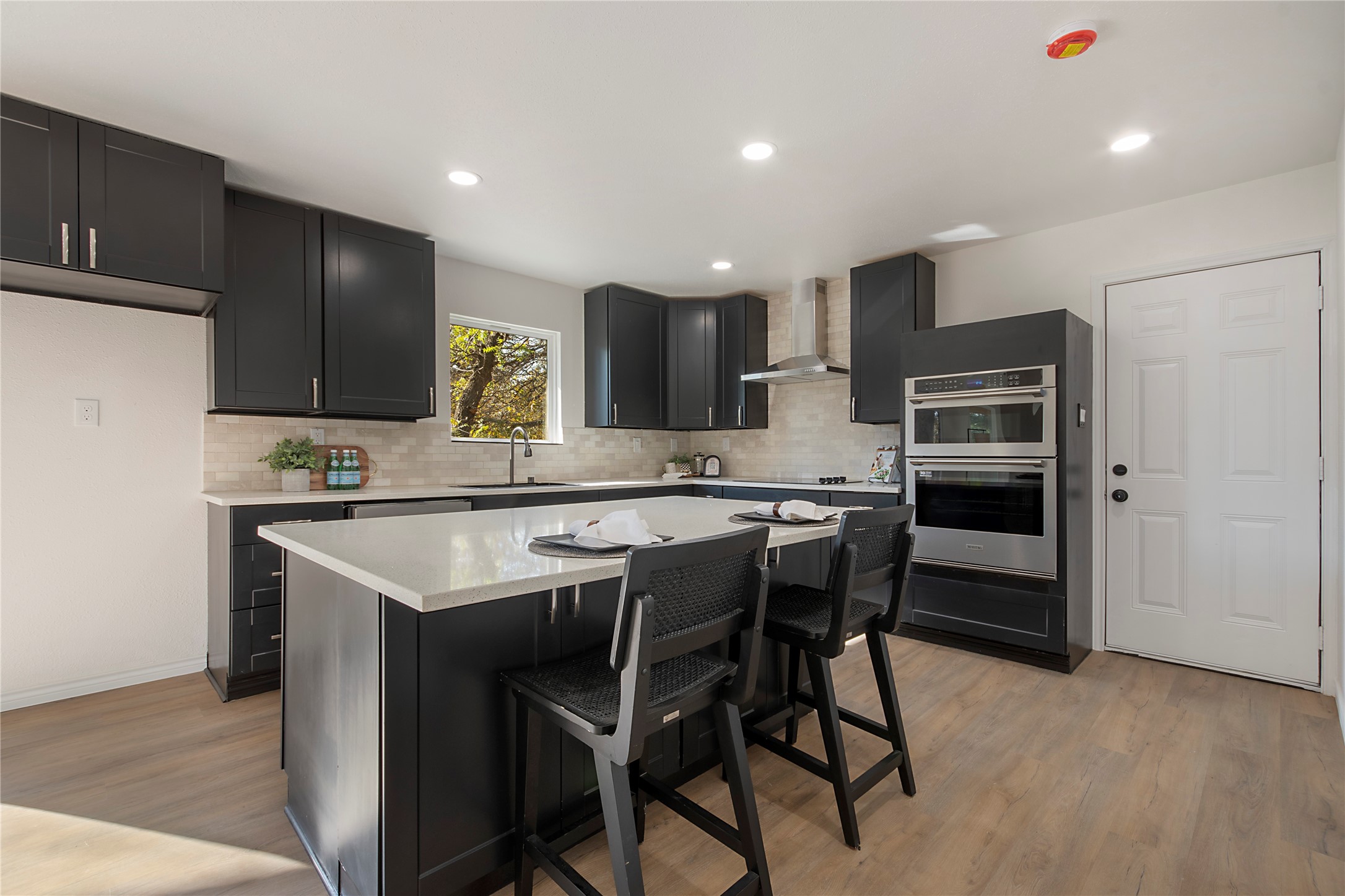 2510 Gladiolus Lane