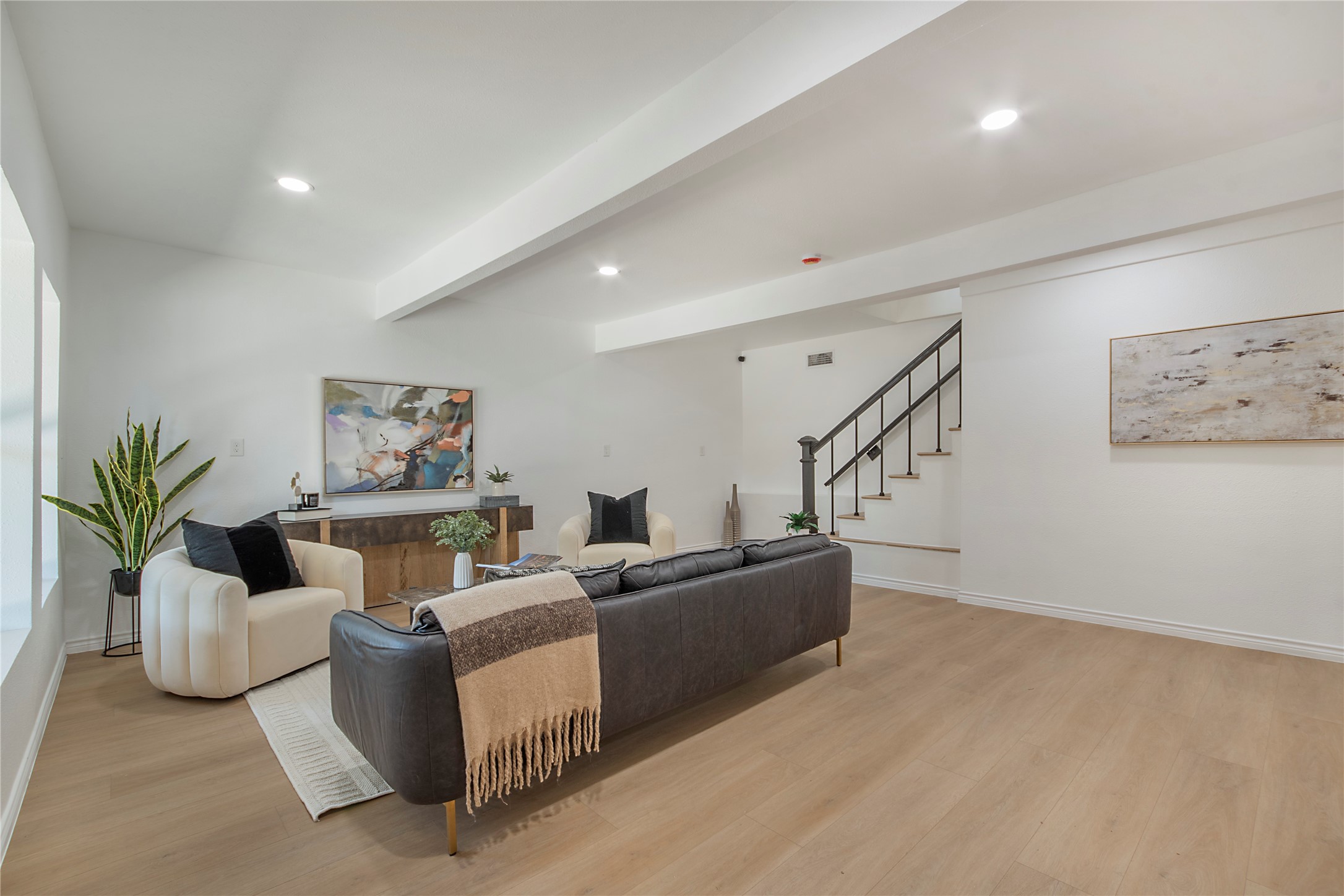 2510 Gladiolus Lane