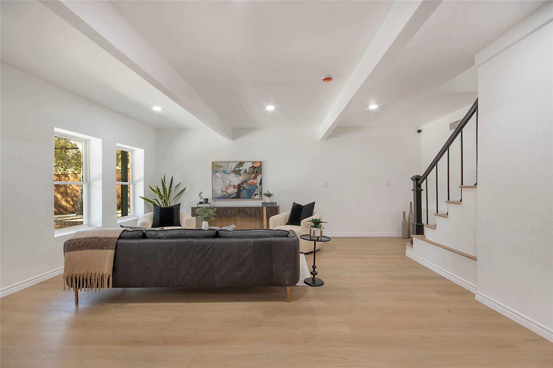 2510 Gladiolus Lane