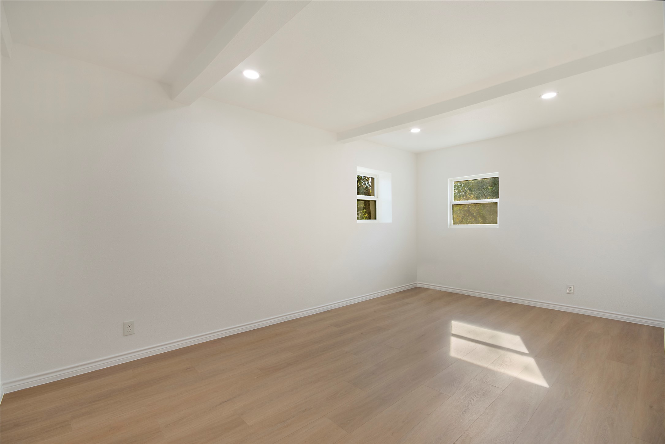 2510 Gladiolus Lane