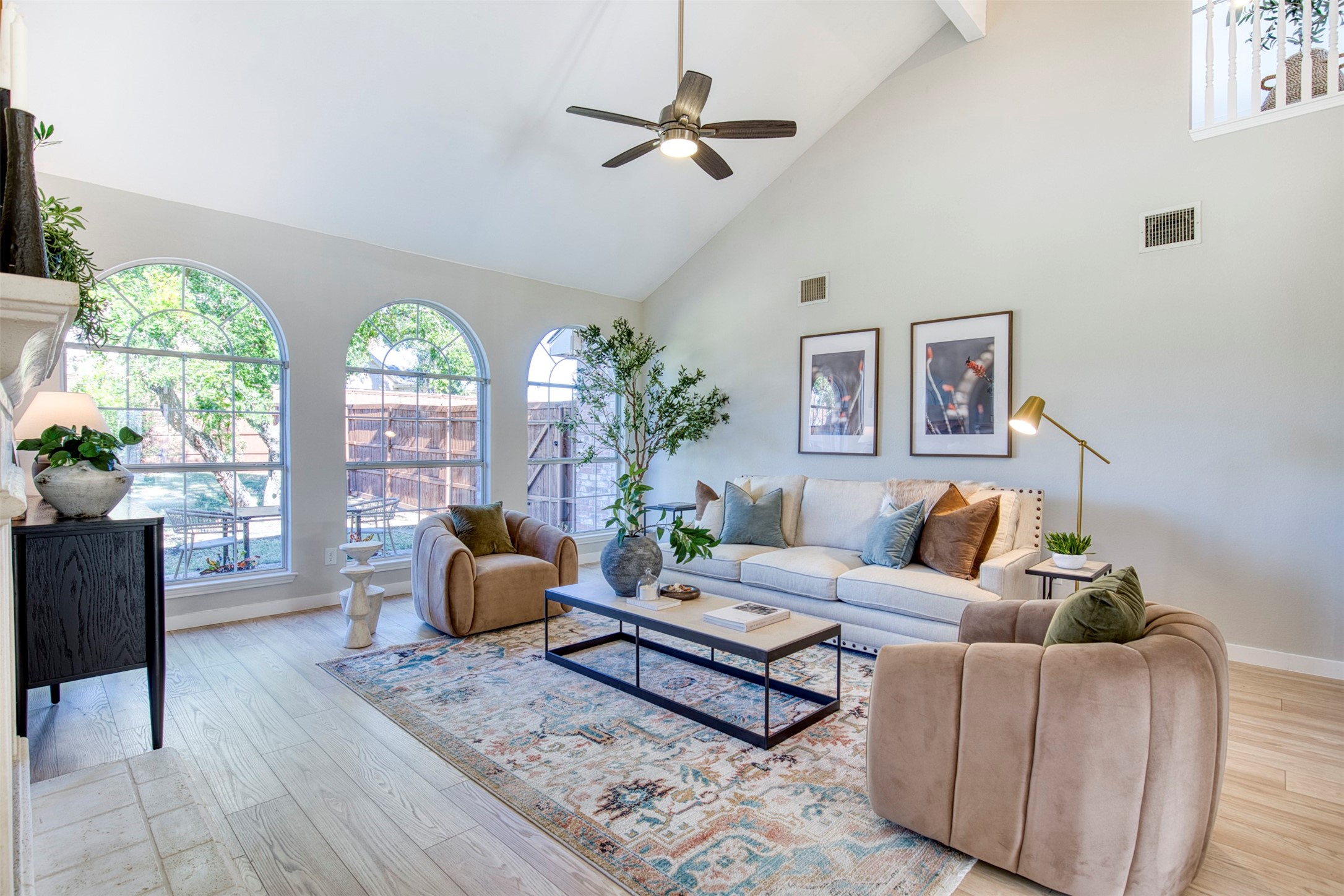 5202 Orlando Circle
