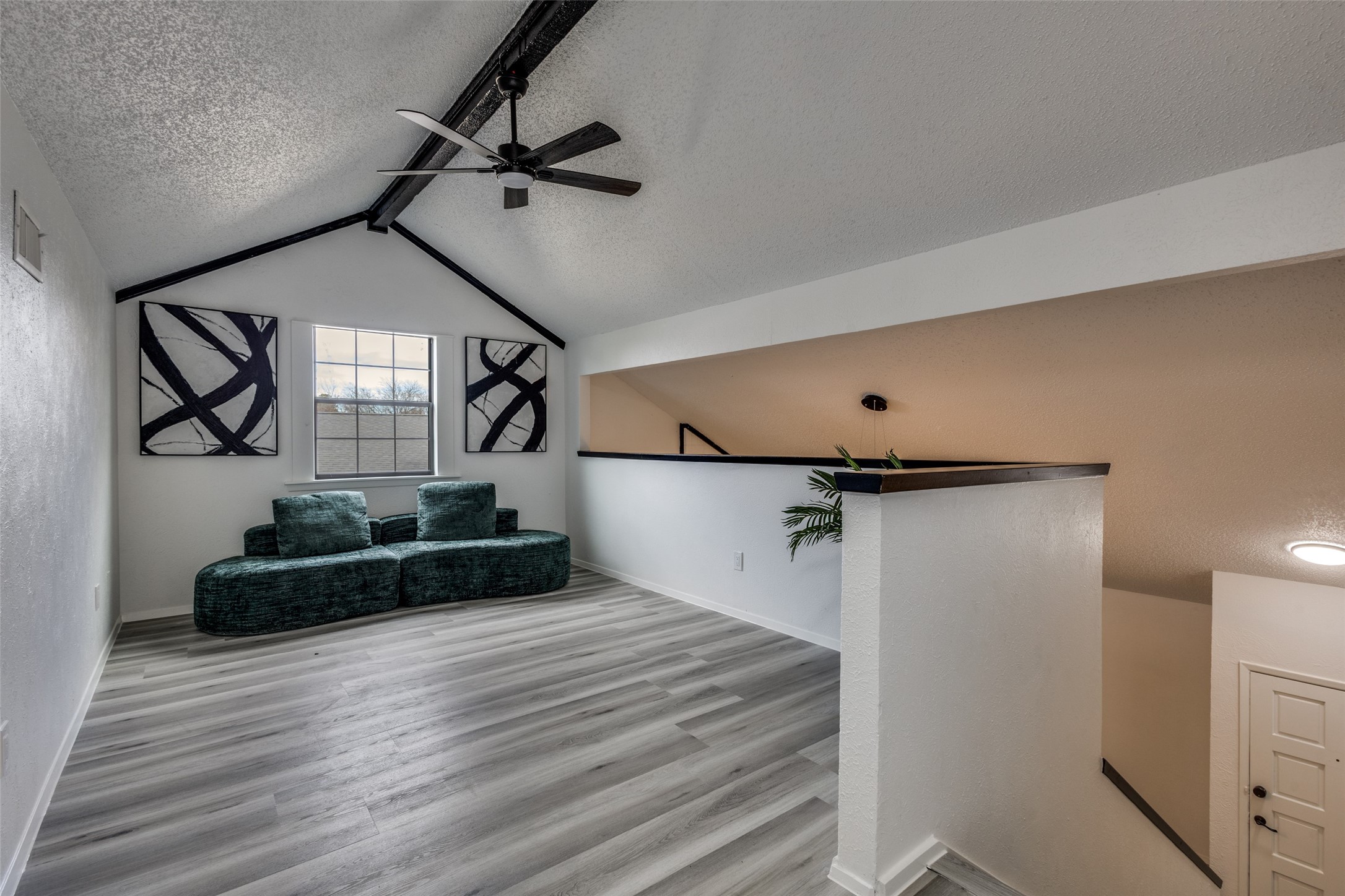 5407 Duchess Court