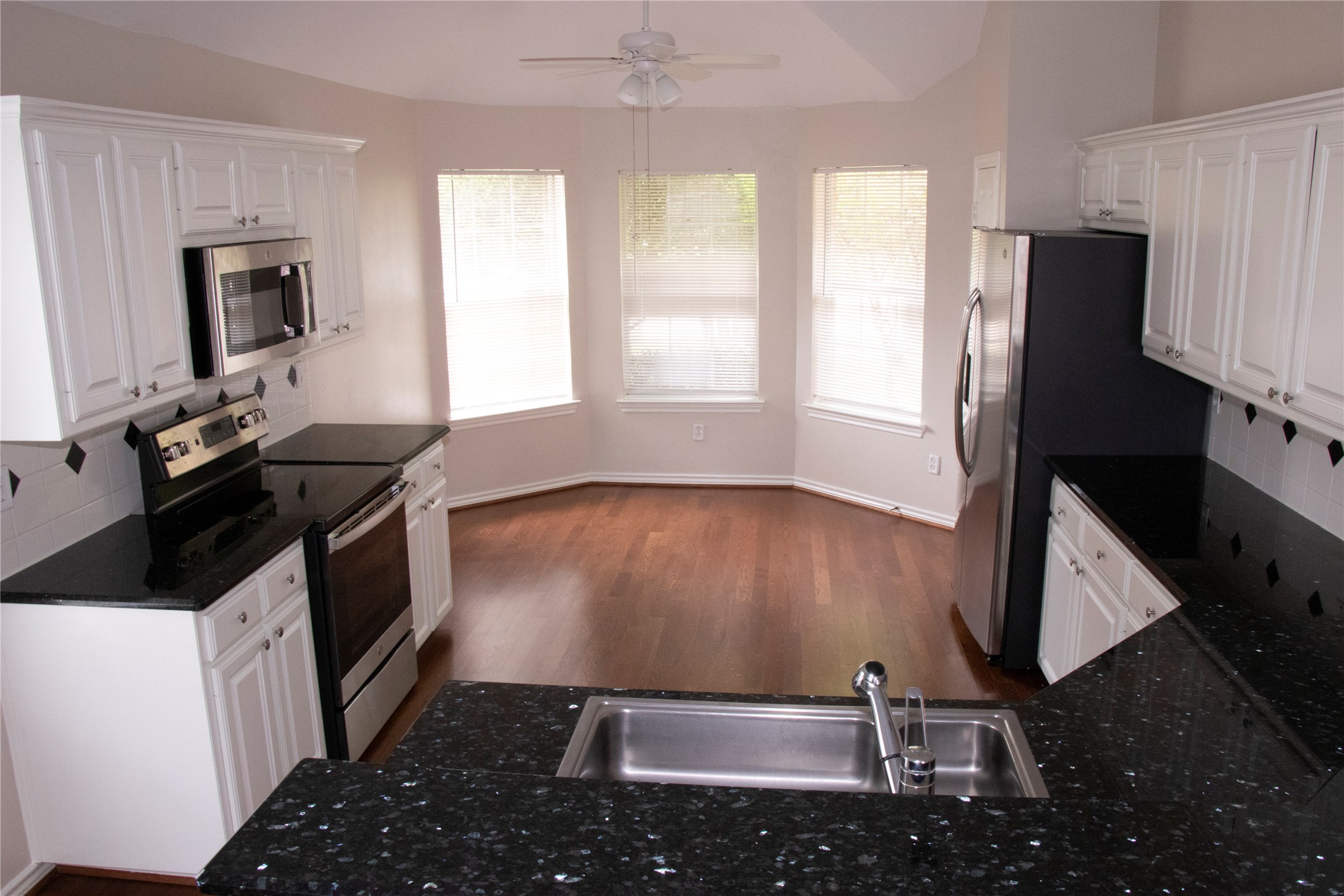 10702 Huntington Road