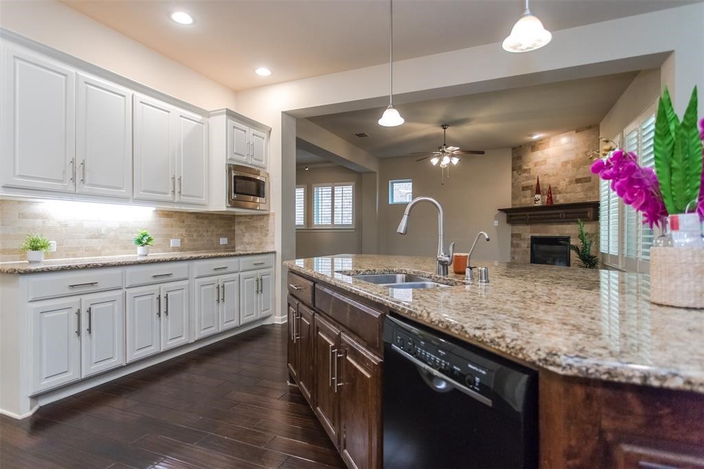 2013 Garden Park Court 2013