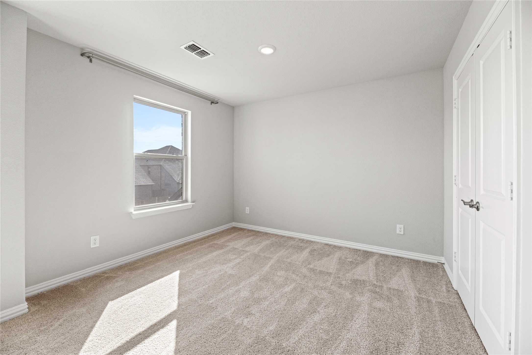 2148 Chapman Lane