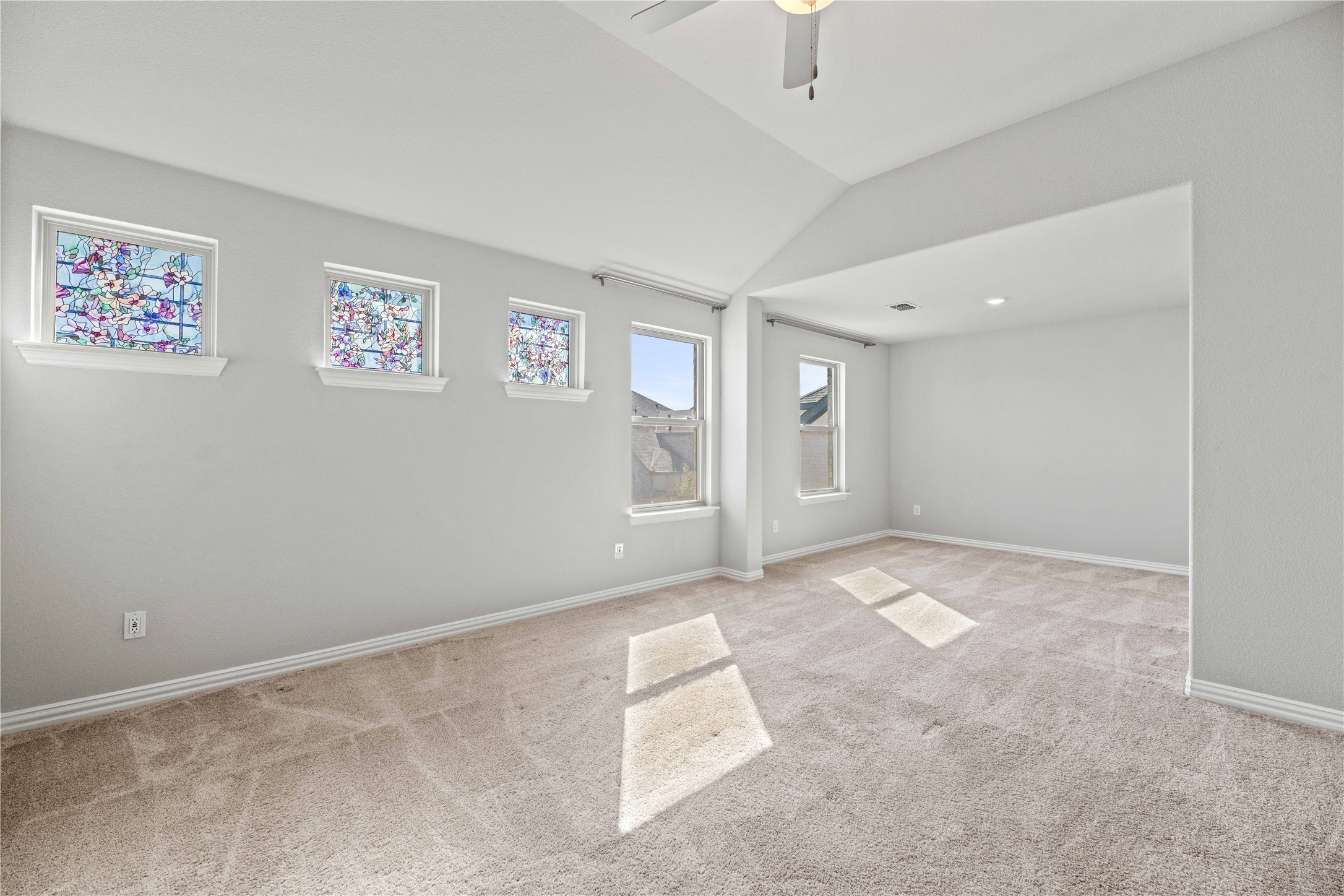 2148 Chapman Lane