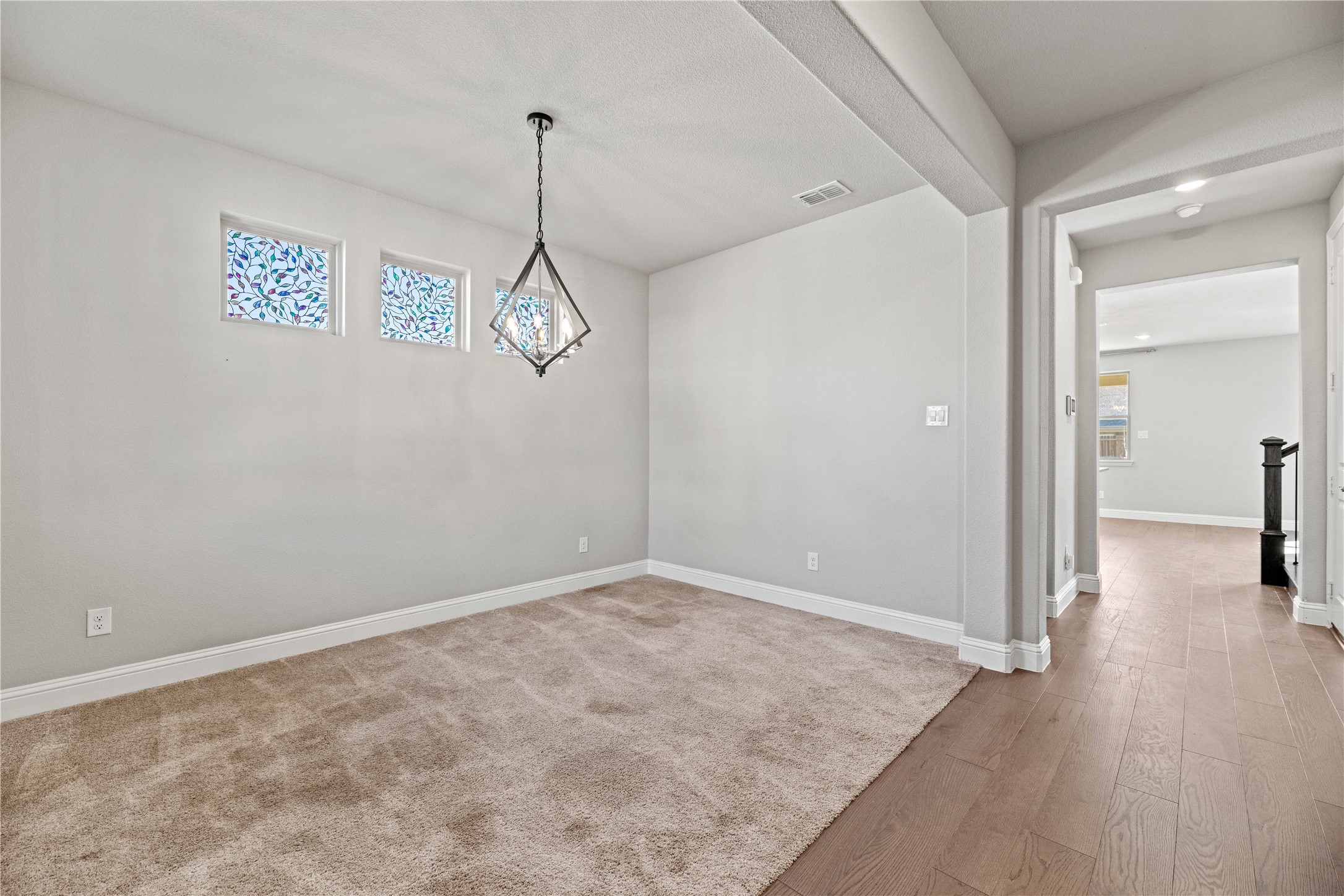 2148 Chapman Lane