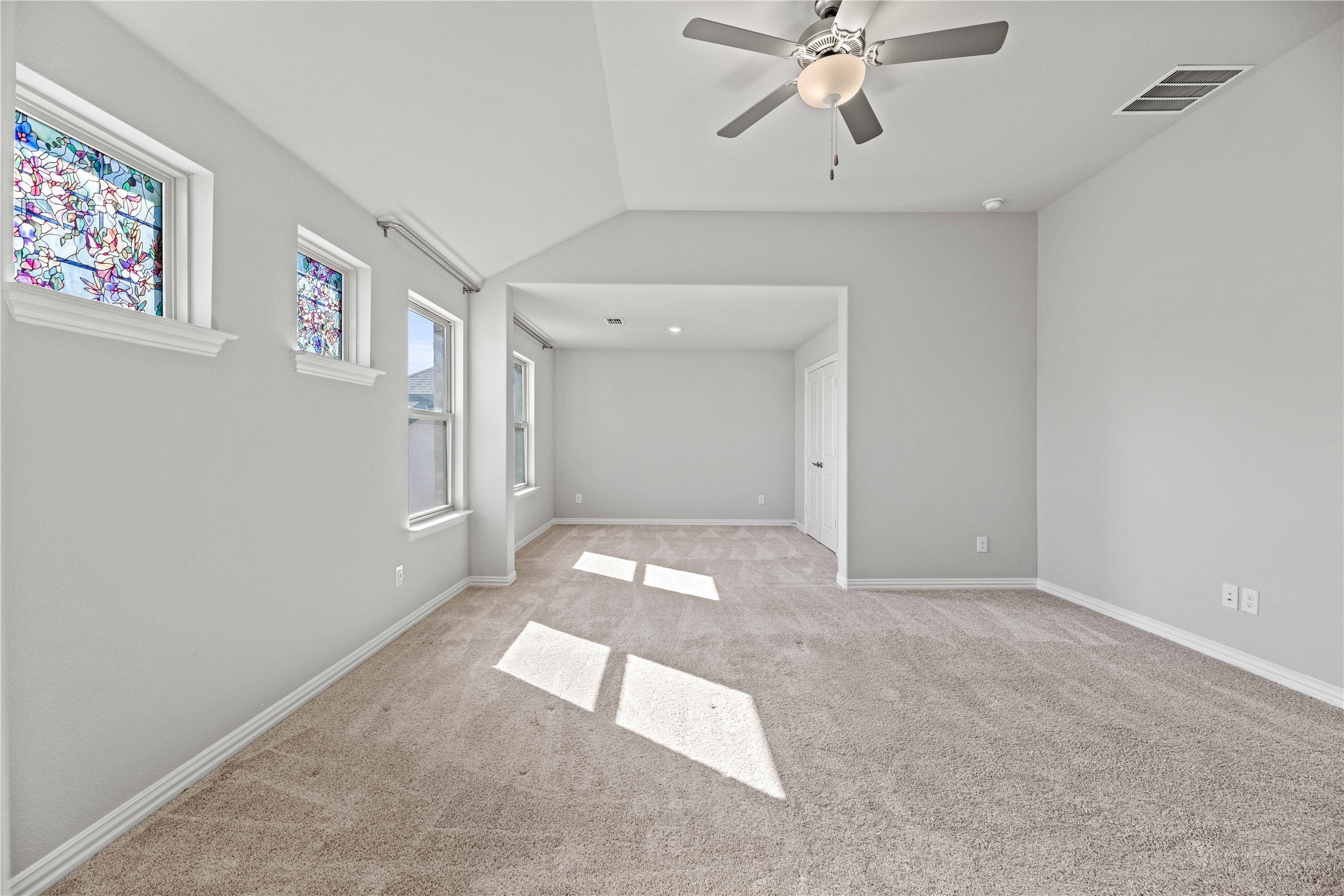 2148 Chapman Lane