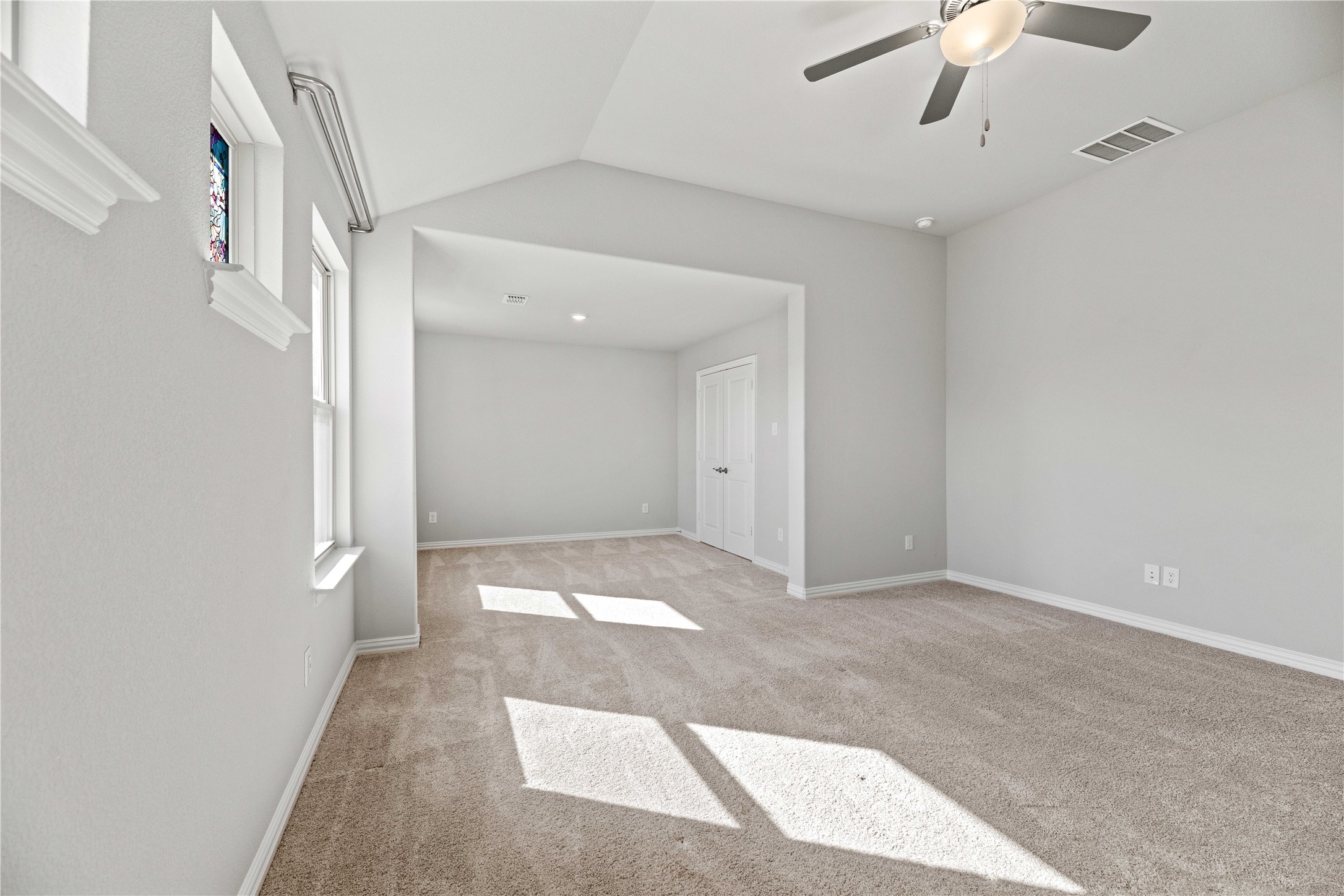 2148 Chapman Lane