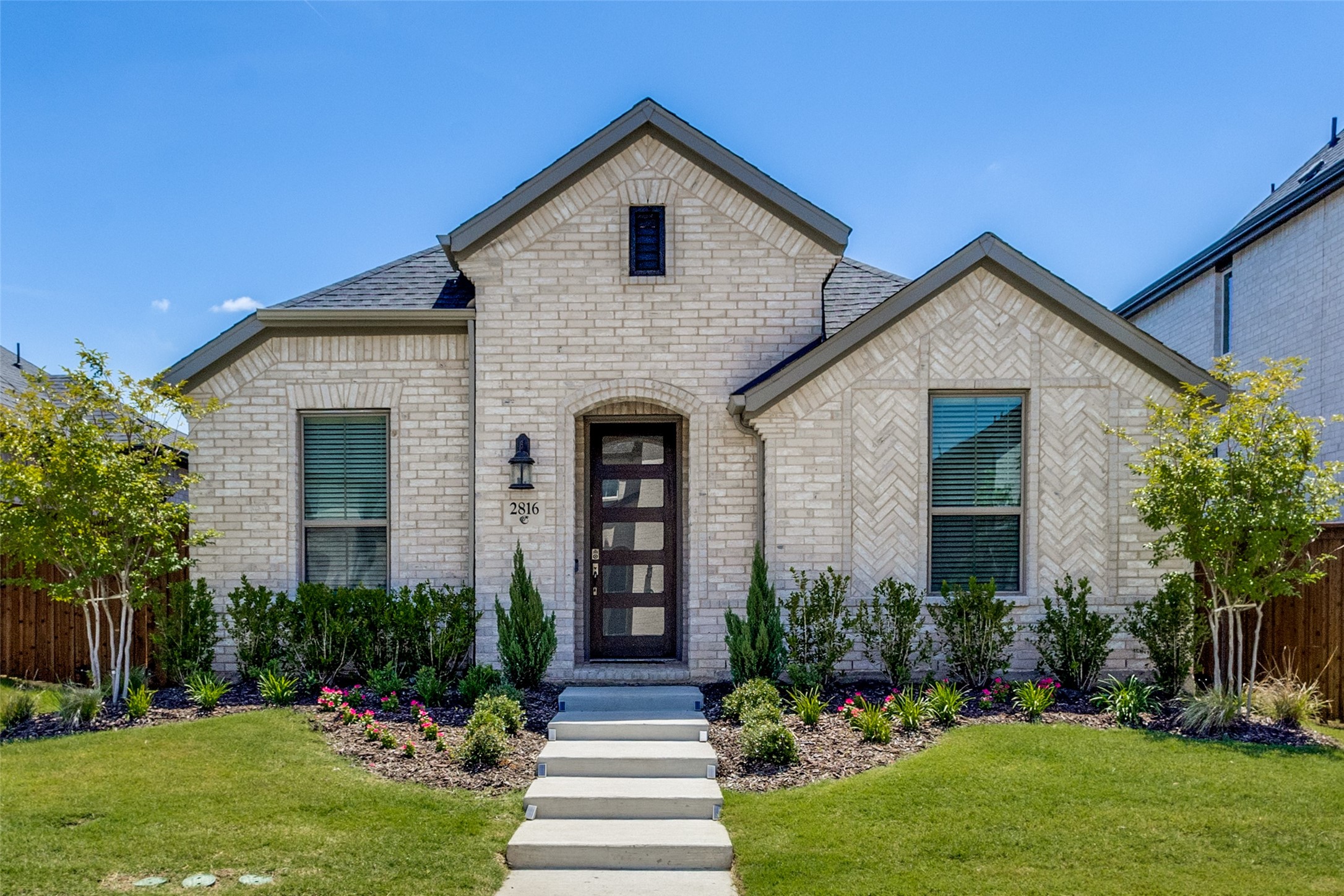 2816 Epping Way