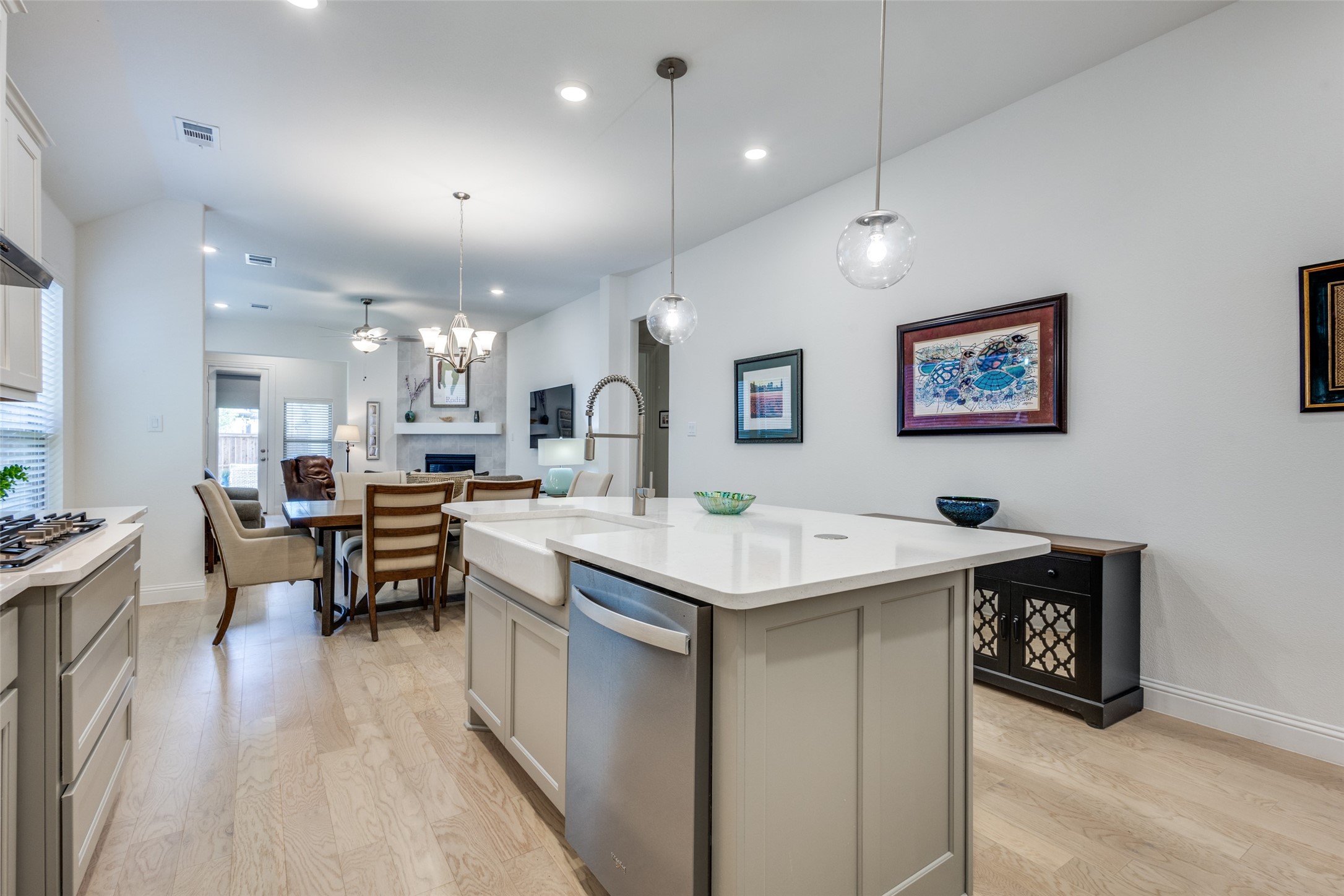 2816 Epping Way
