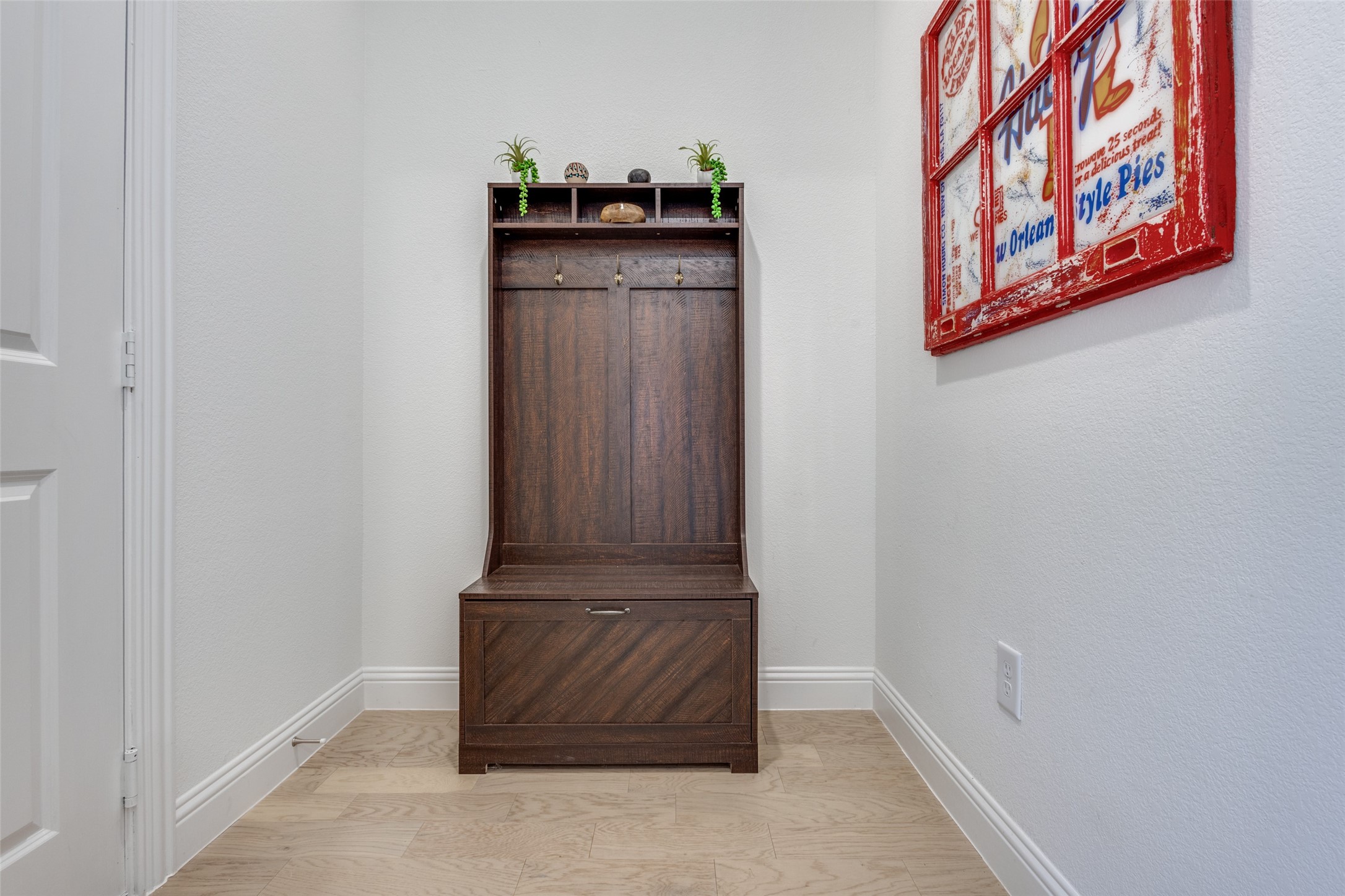2816 Epping Way