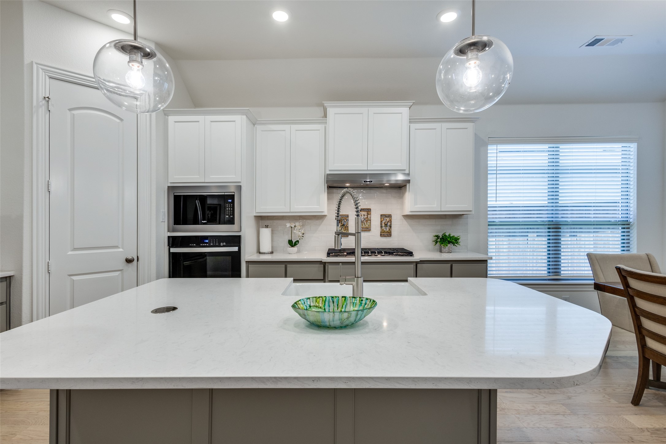 2816 Epping Way