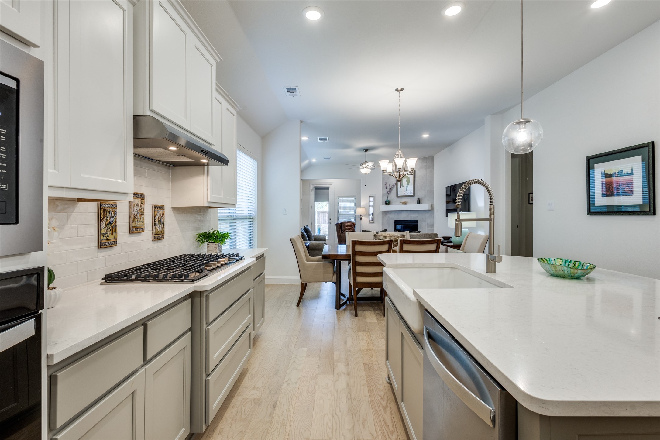 2816 Epping Way