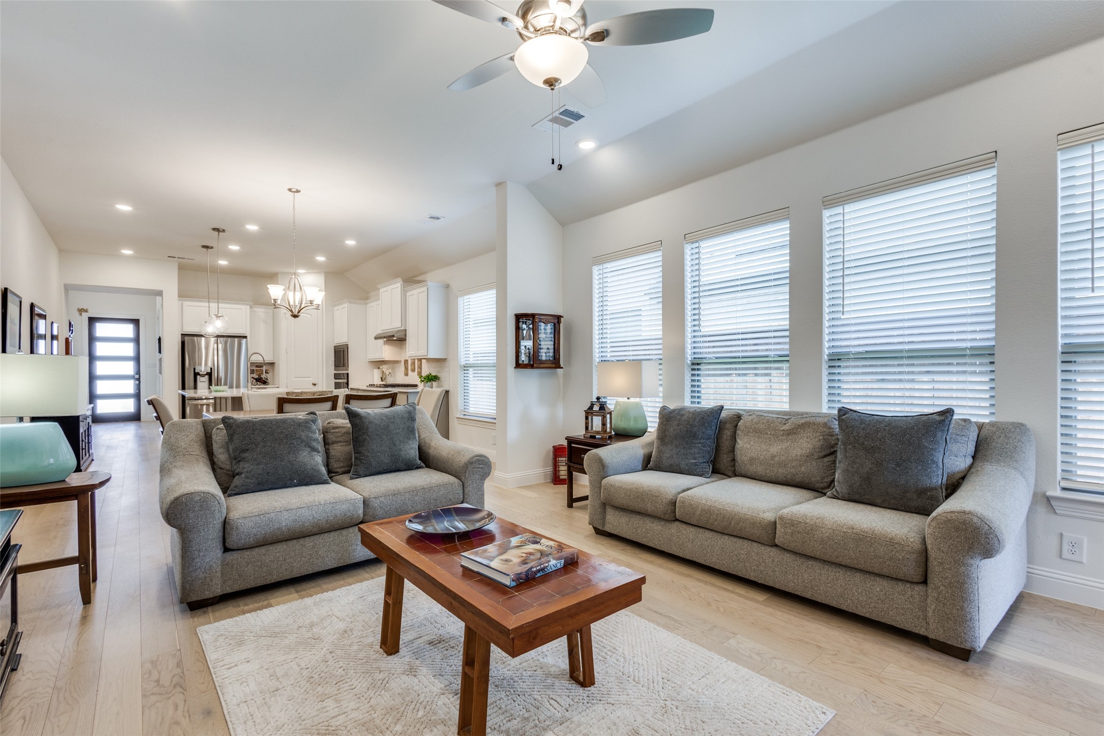 2816 Epping Way