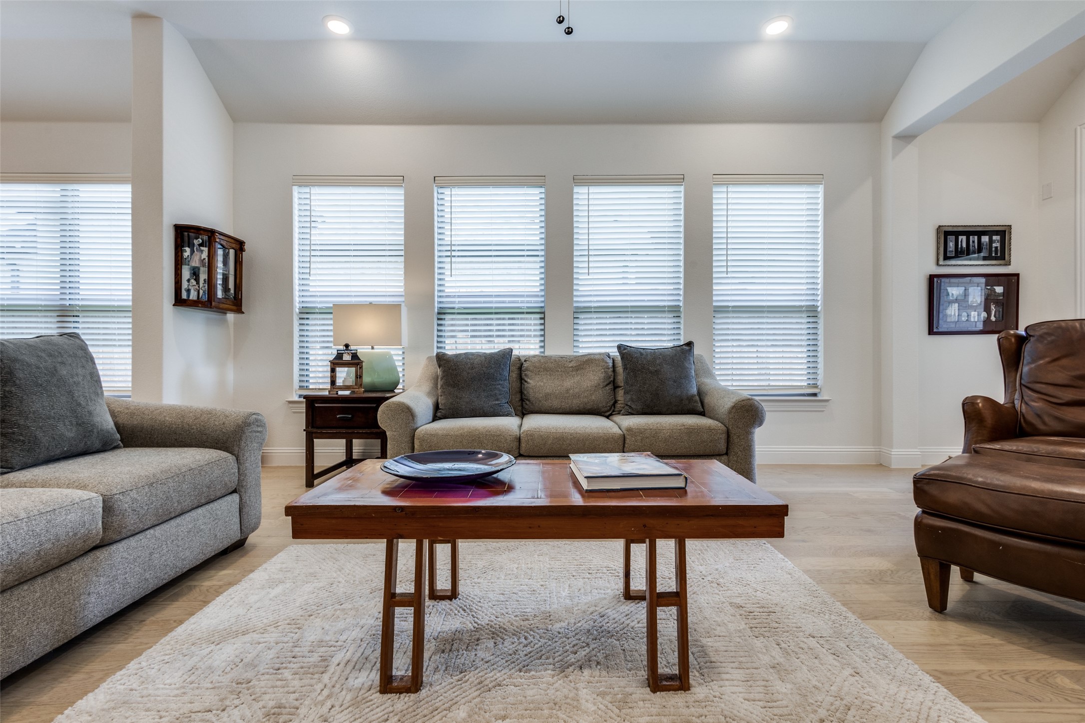 2816 Epping Way