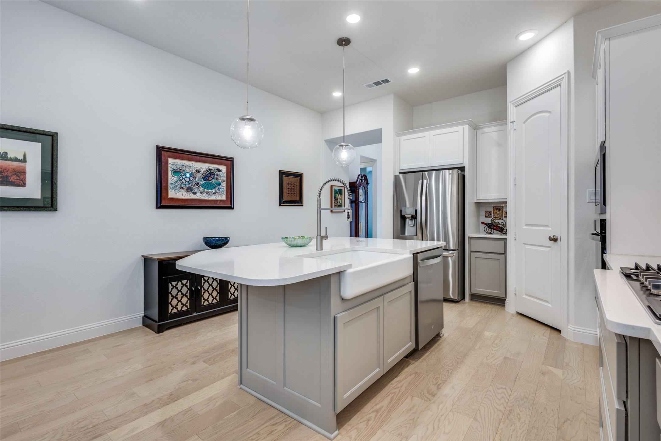 2816 Epping Way