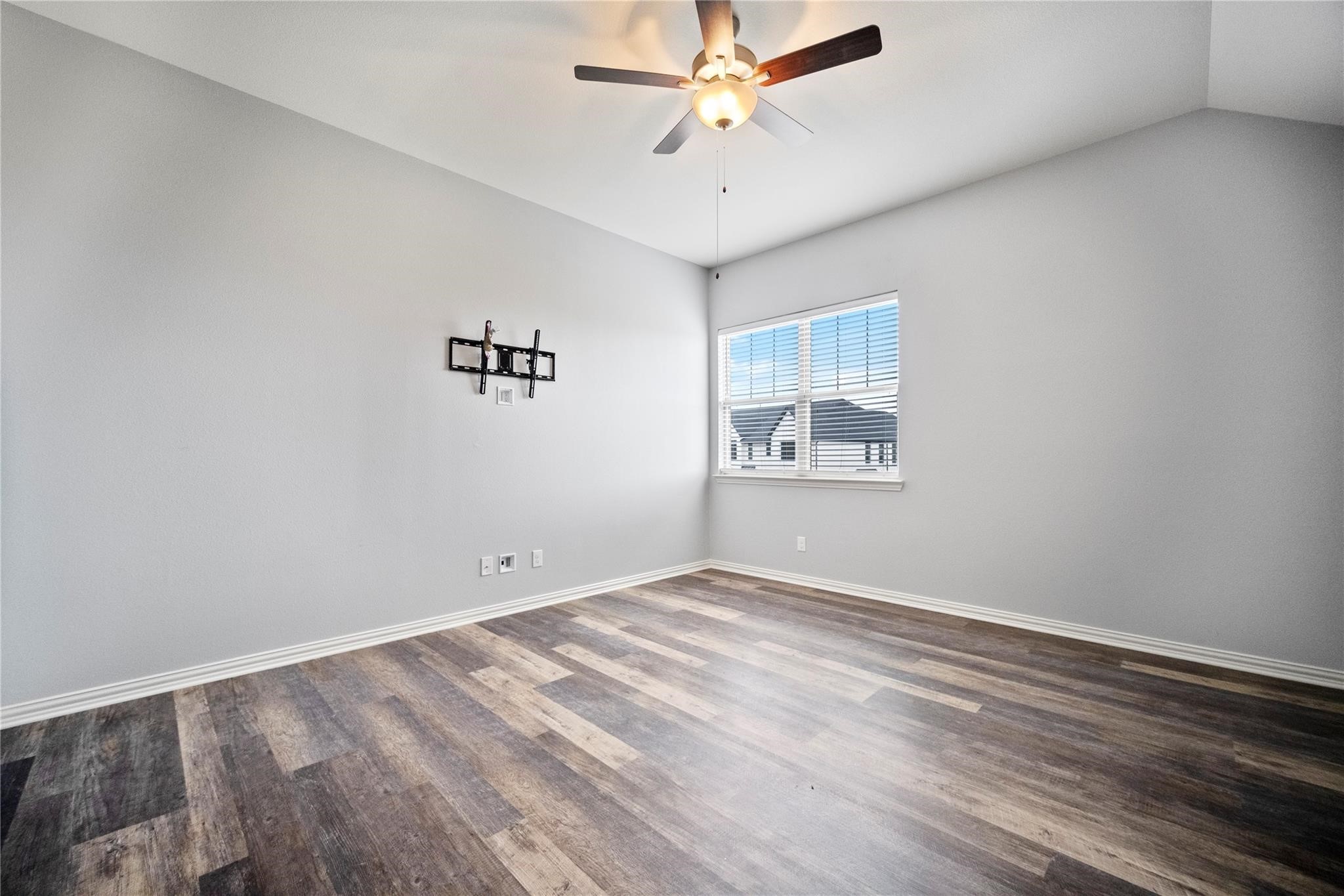 4701 Smokey Quartz Lane