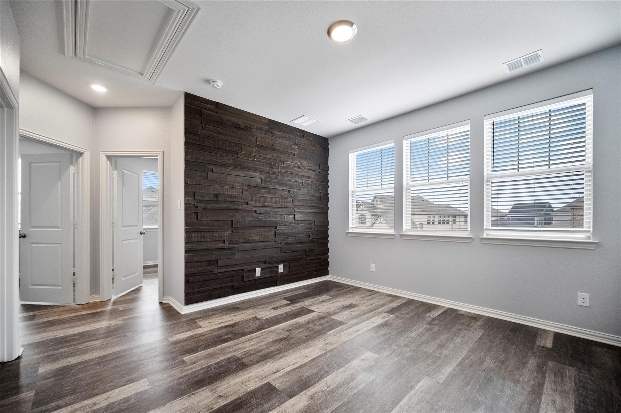 4701 Smokey Quartz Lane