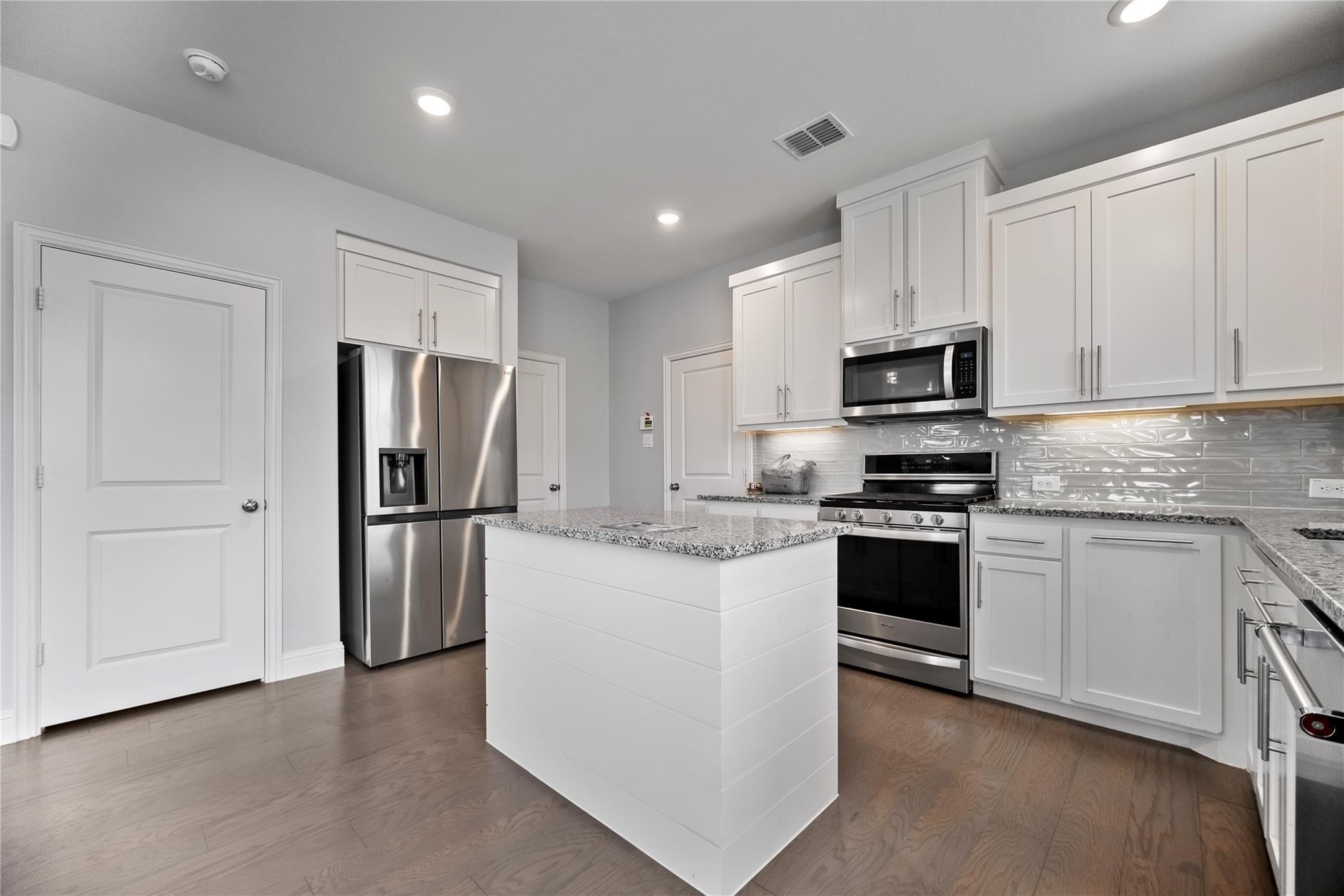 4701 Smokey Quartz Lane