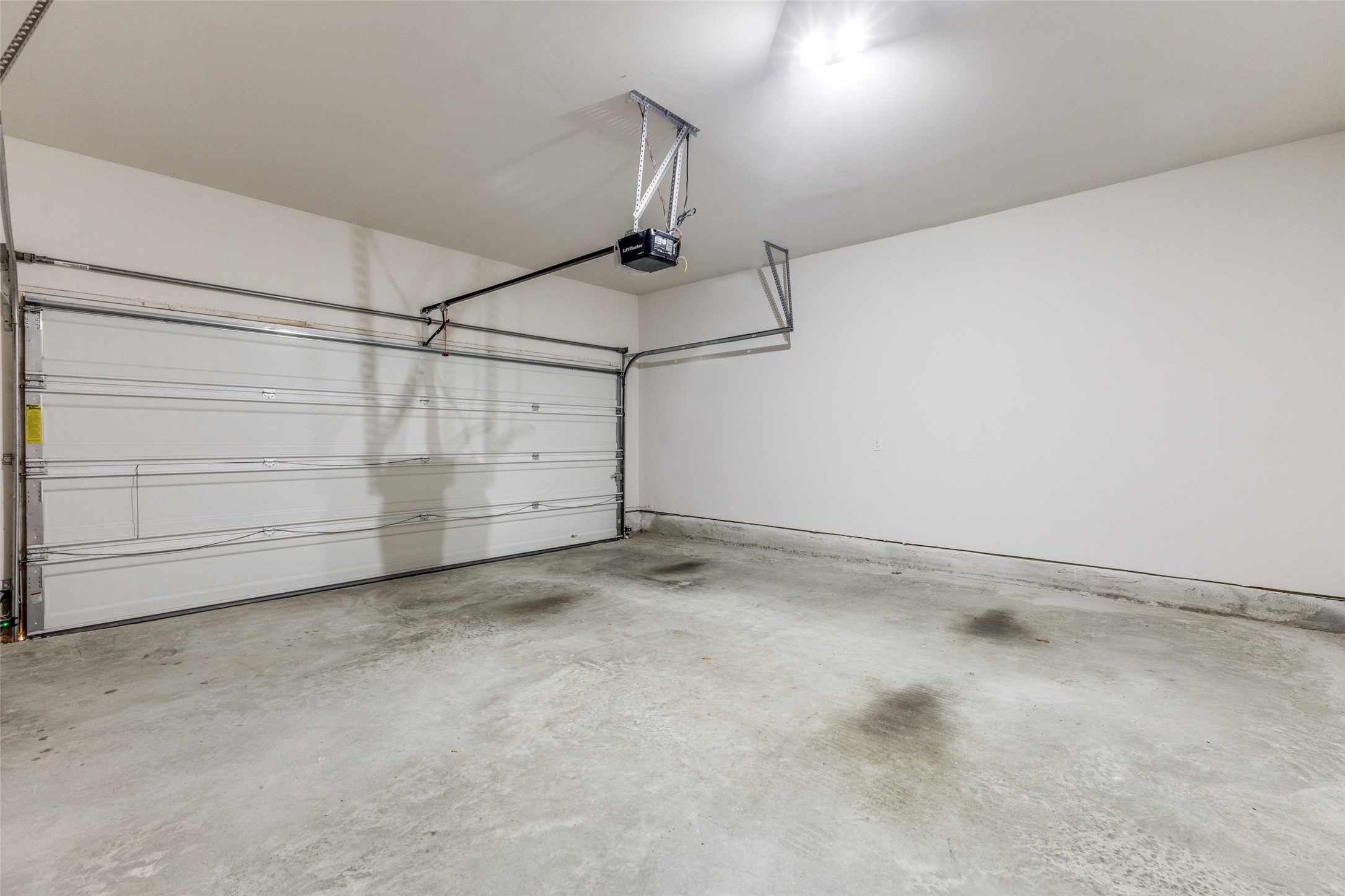 2124 Steer Creek Place