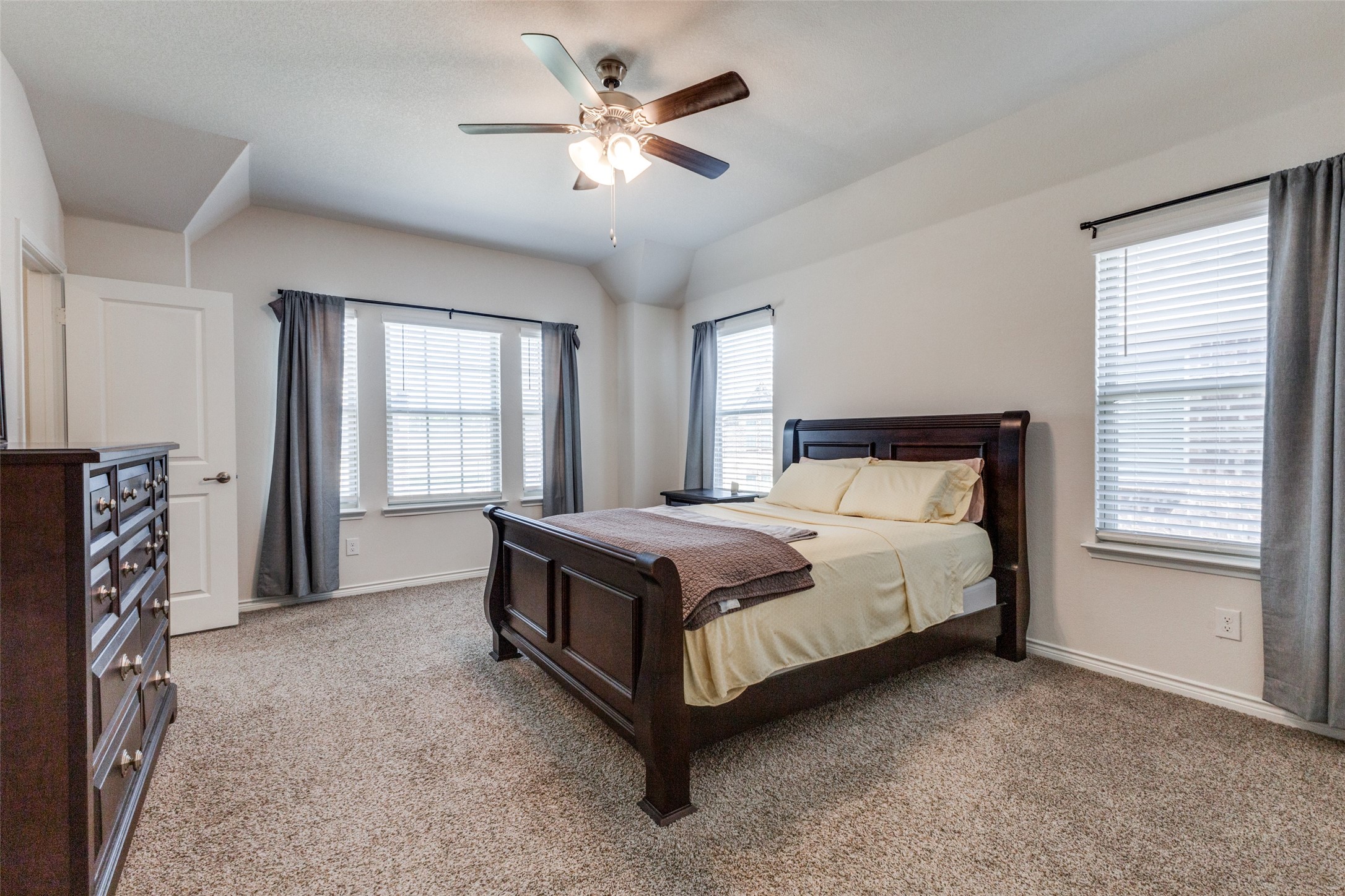 2124 Steer Creek Place