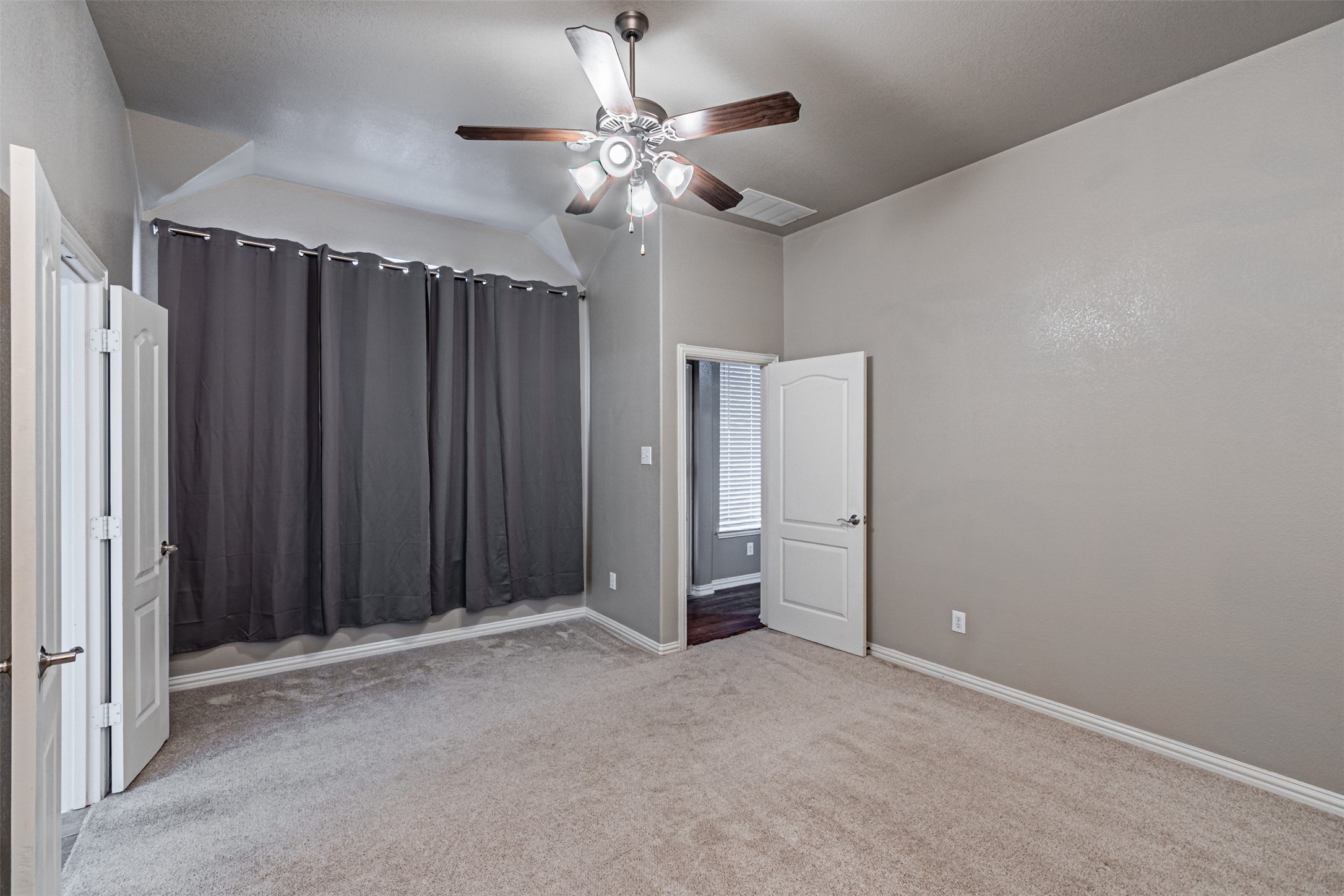 3290 Munstead Trail